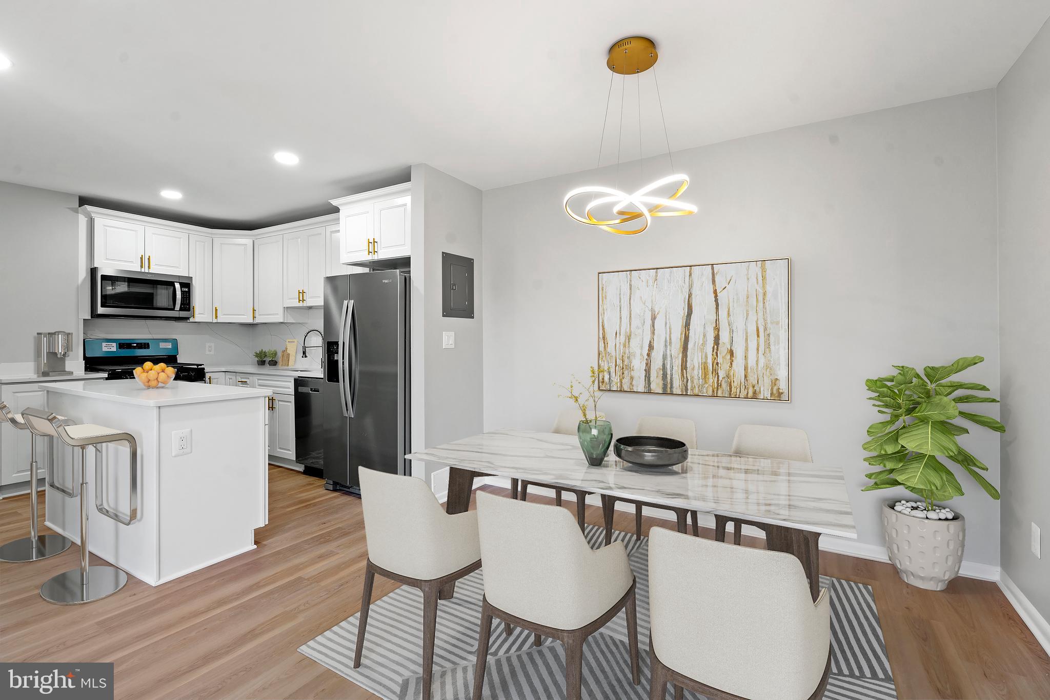 MOSBY WOODS GARDEN - Residential