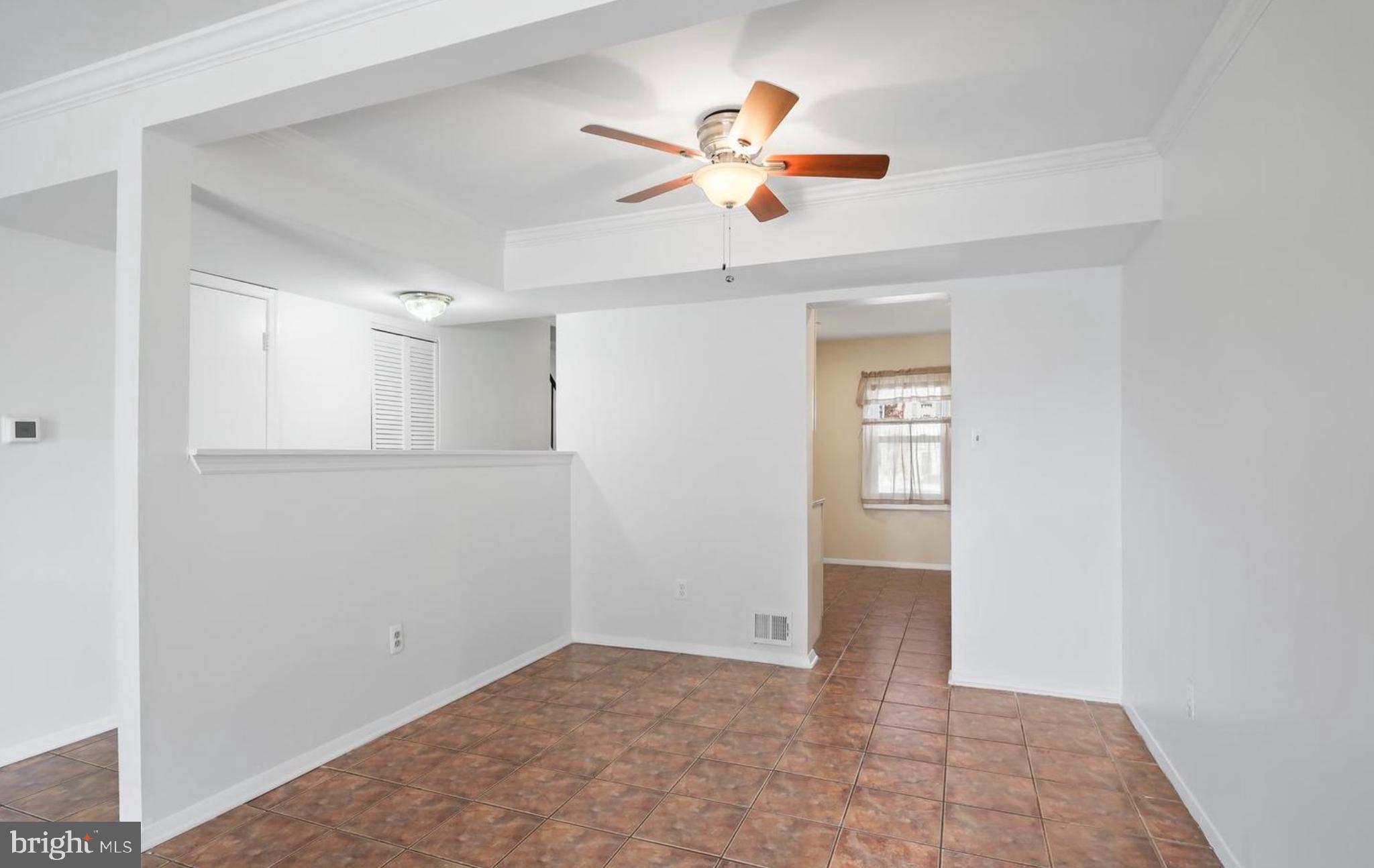 GEORGETOWN  VILLAGE - Residential Lease