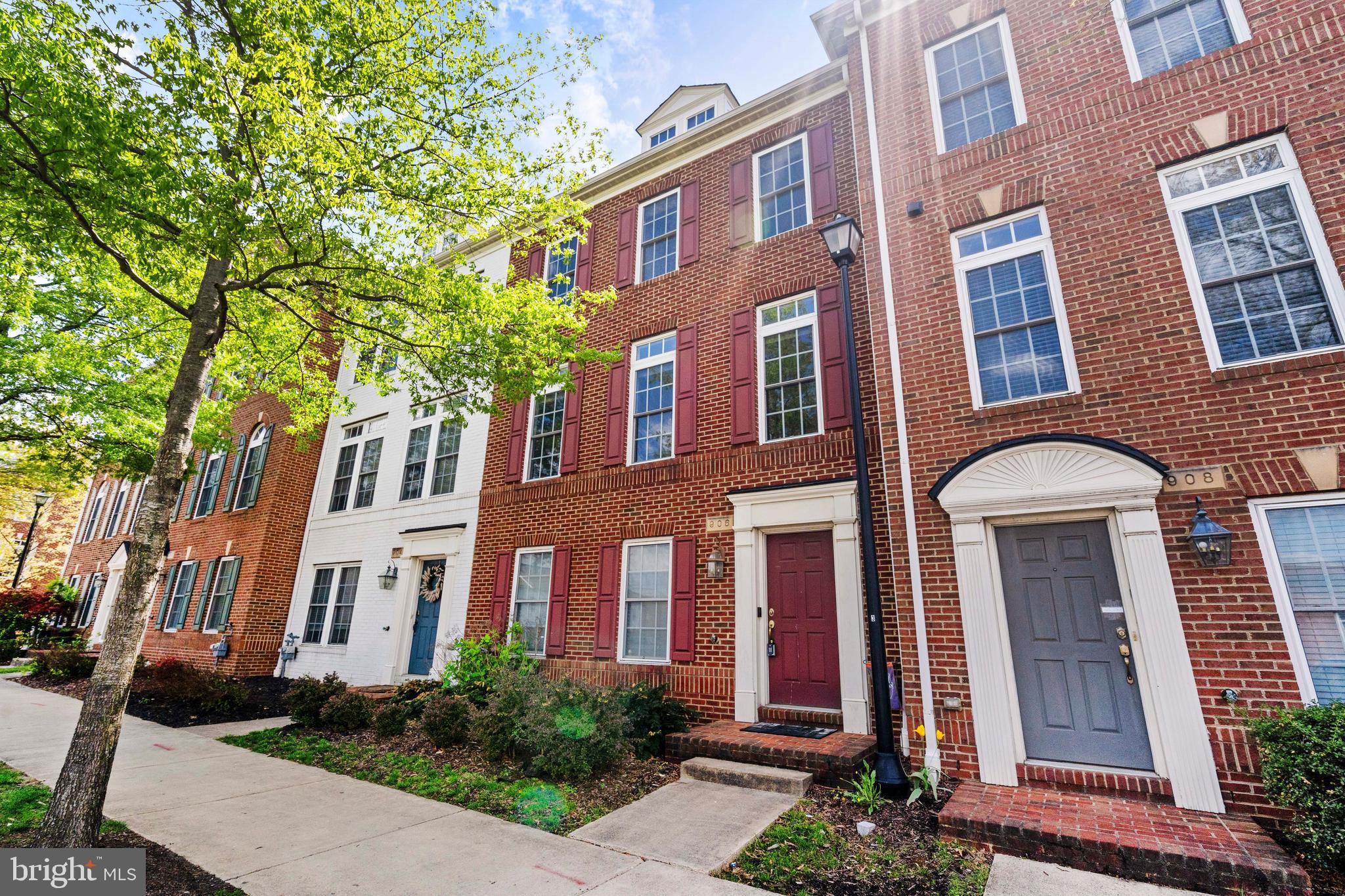 BROOKFIELD GLEBE ROAD - Residential Lease