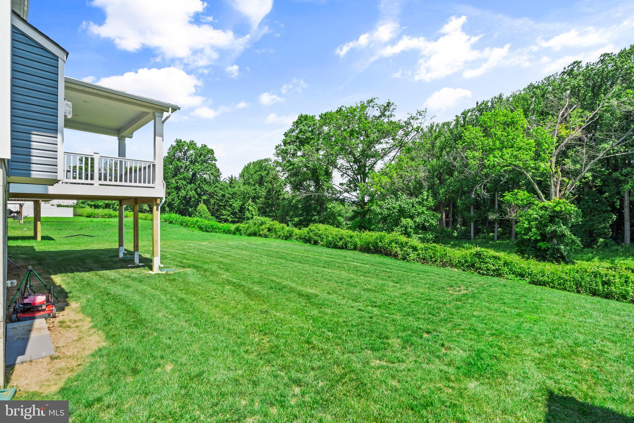 ASHBOURNE MEADOWS - Residential