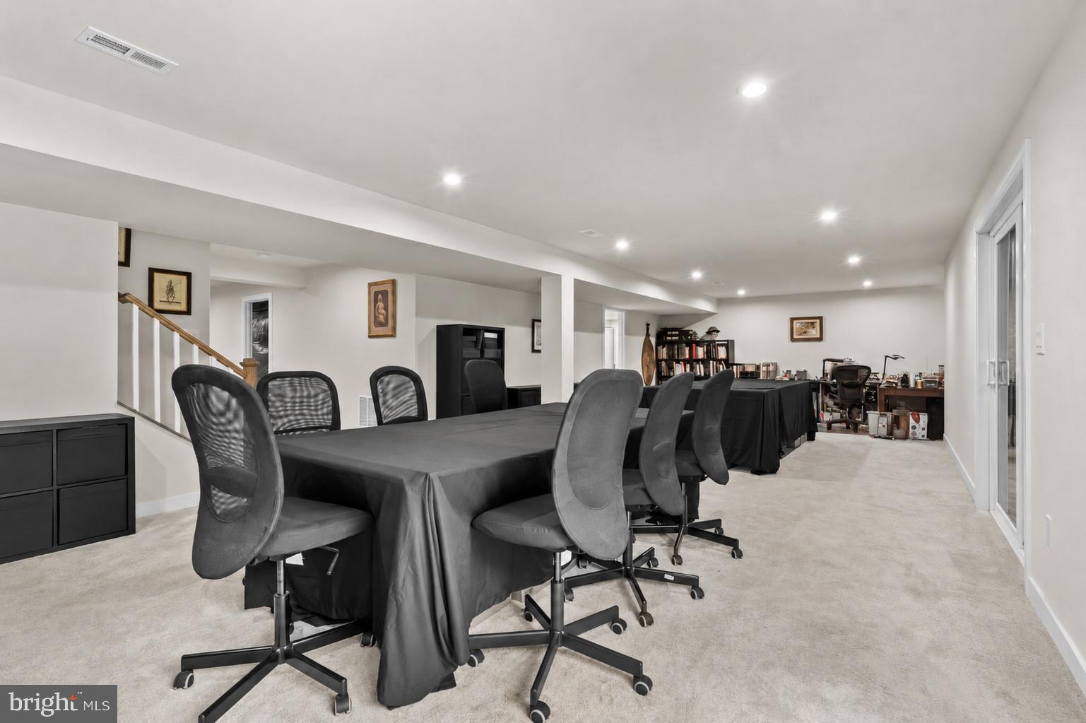 ASHBOURNE MEADOWS - Residential