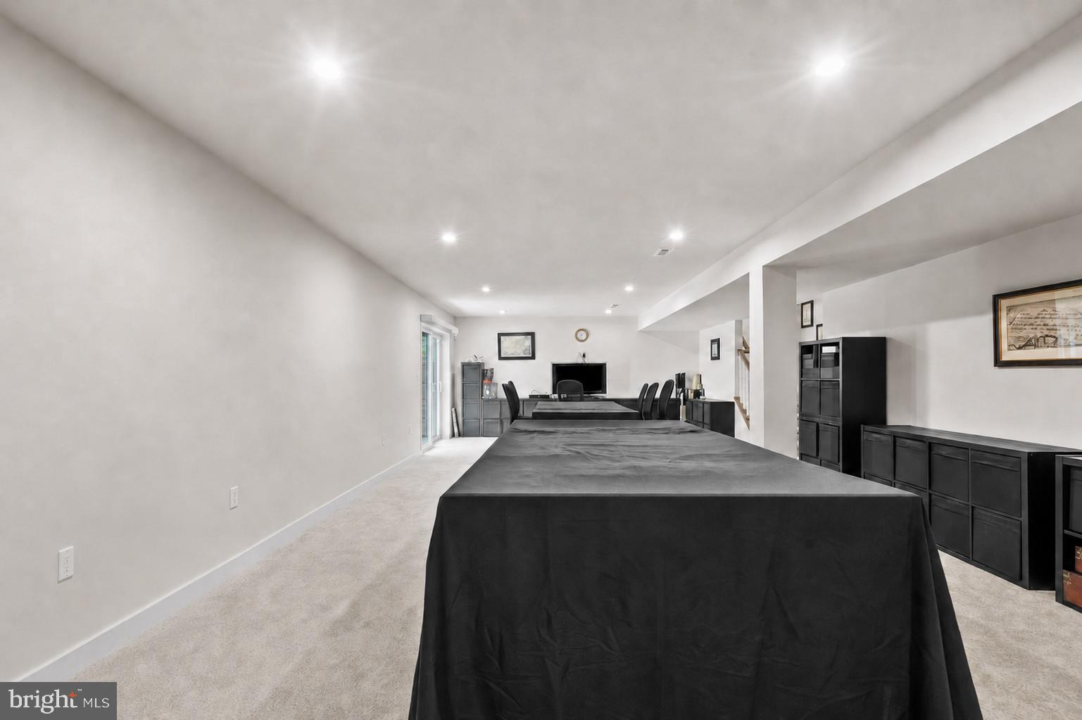 ASHBOURNE MEADOWS - Residential