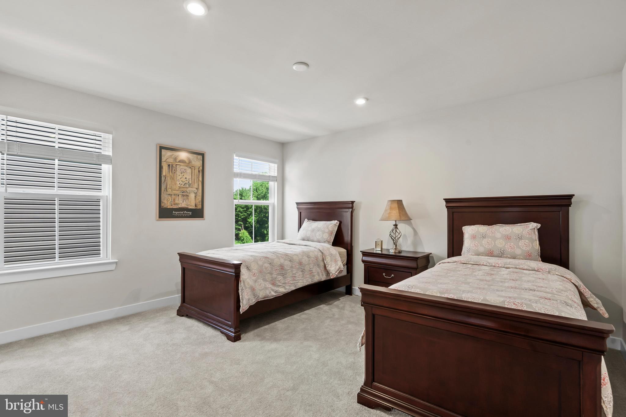 ASHBOURNE MEADOWS - Residential