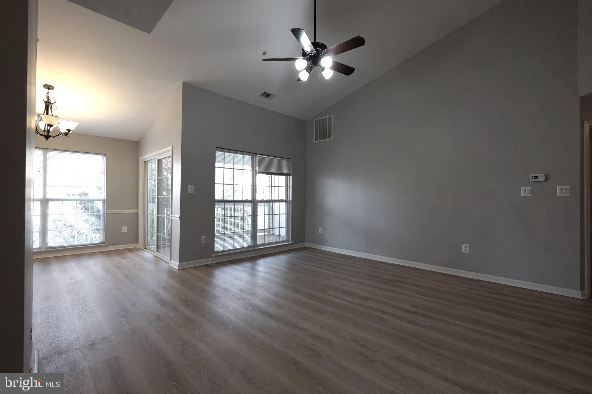 RIDGEVIEW III - Residential Lease