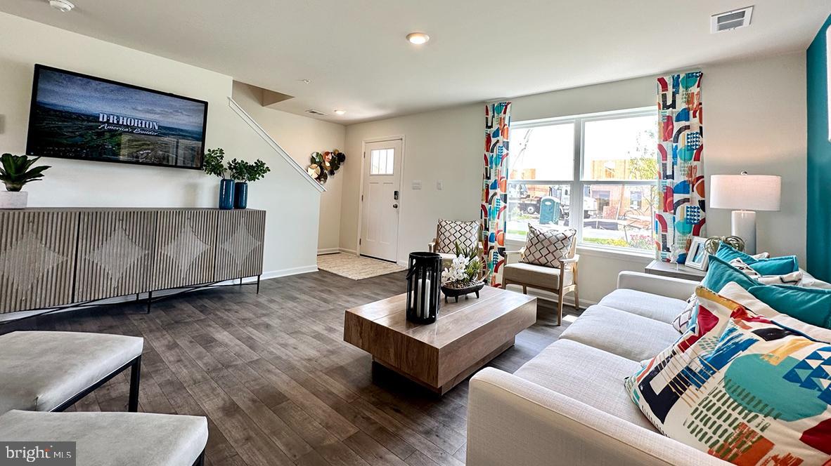 HERITAGE TRACE - Residential