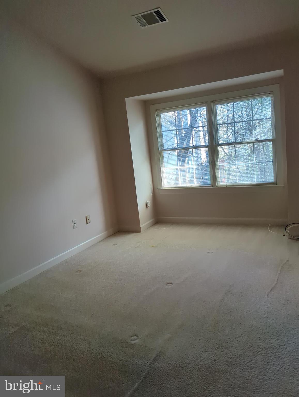 KEMP MILL - Residential Lease