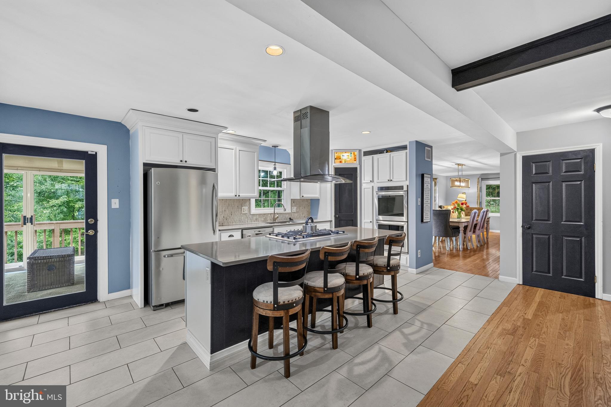 THUNDER HILL - Residential