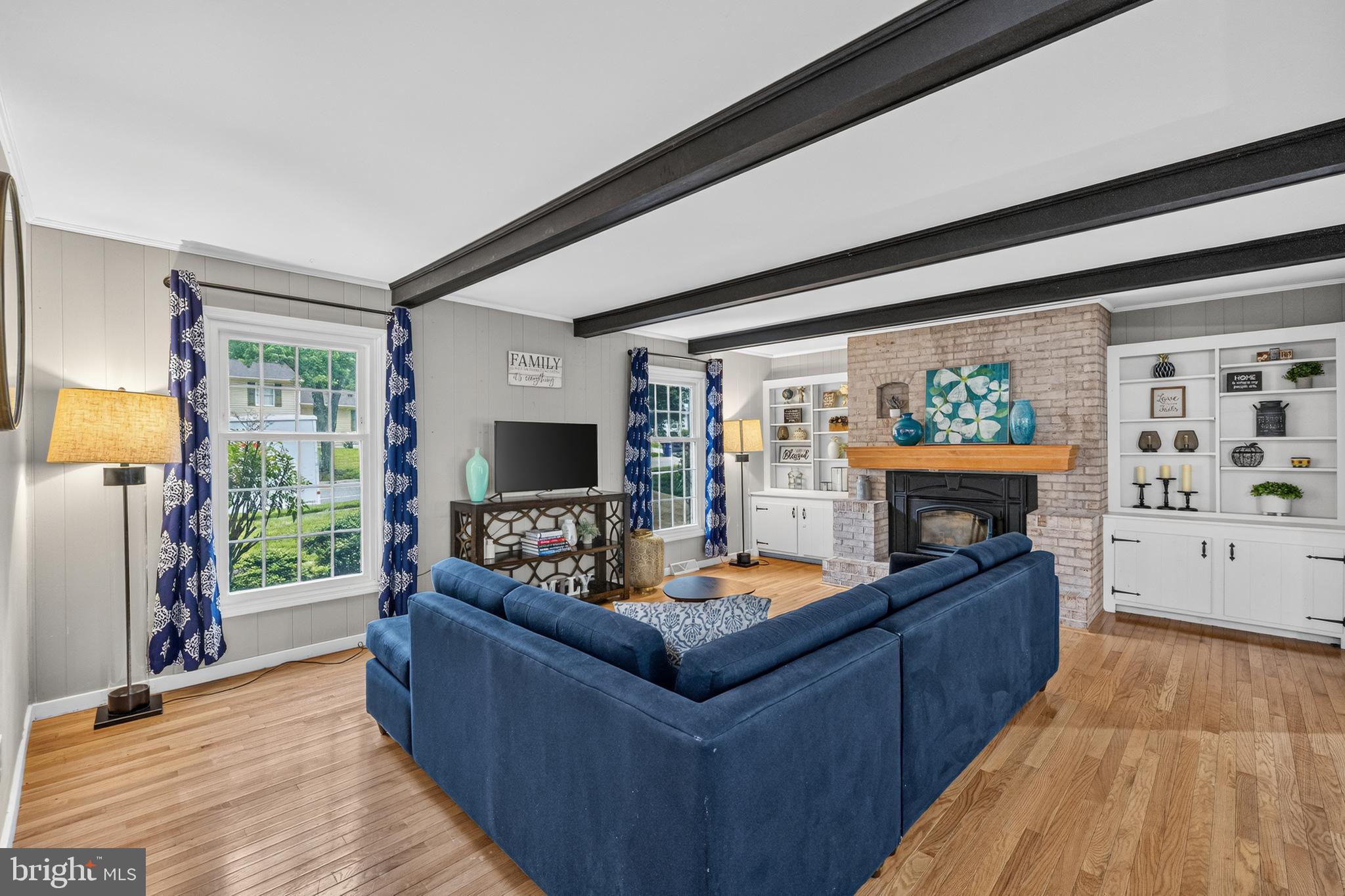 THUNDER HILL - Residential