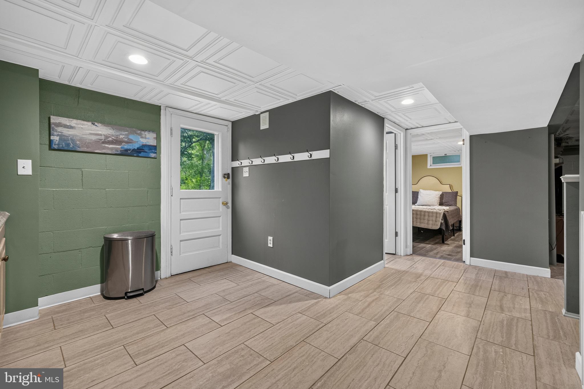 THUNDER HILL - Residential