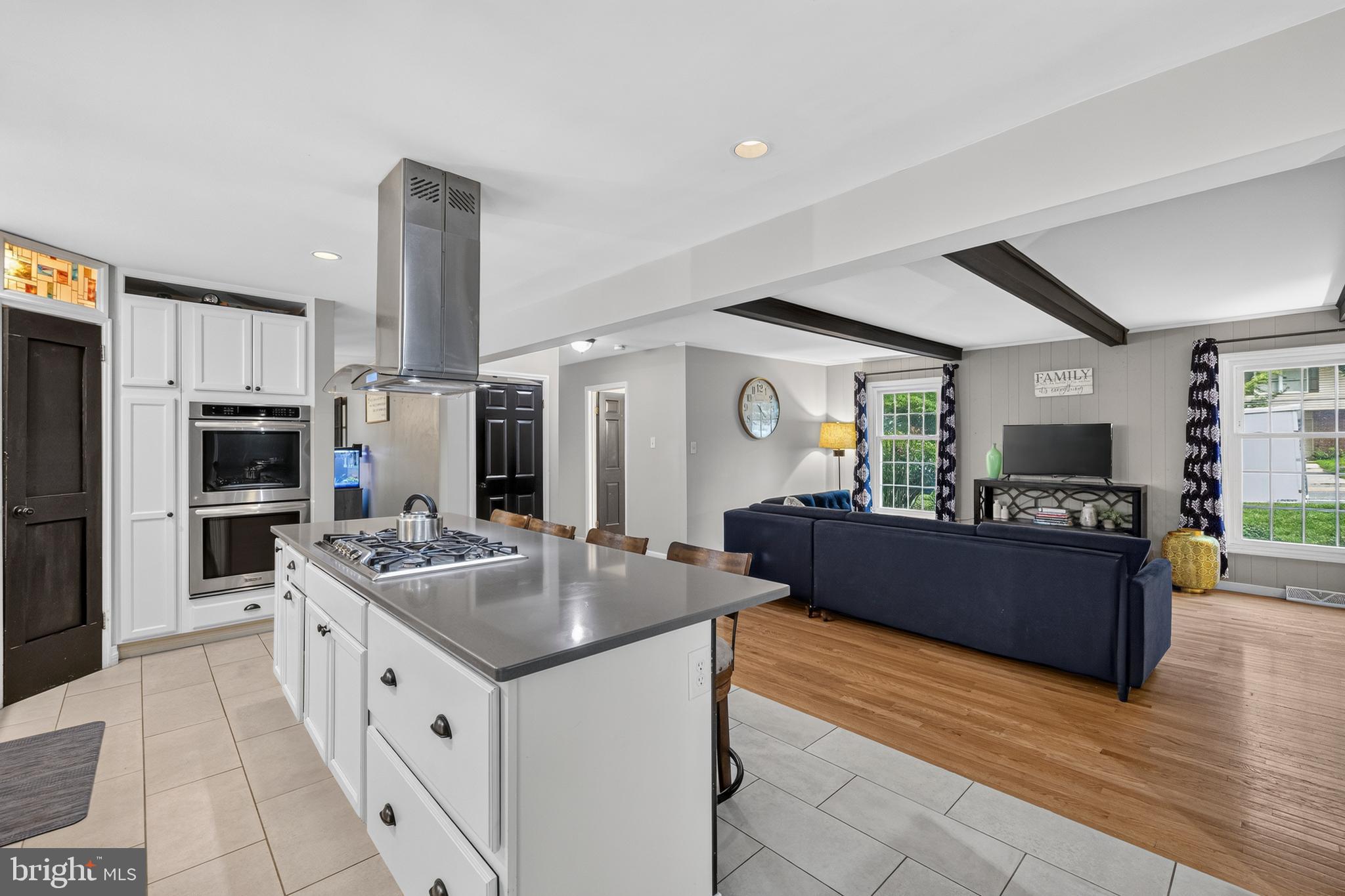 THUNDER HILL - Residential