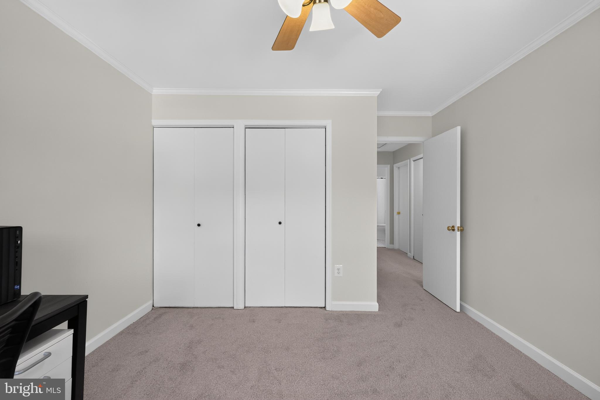 REDLAND STATION - Residential