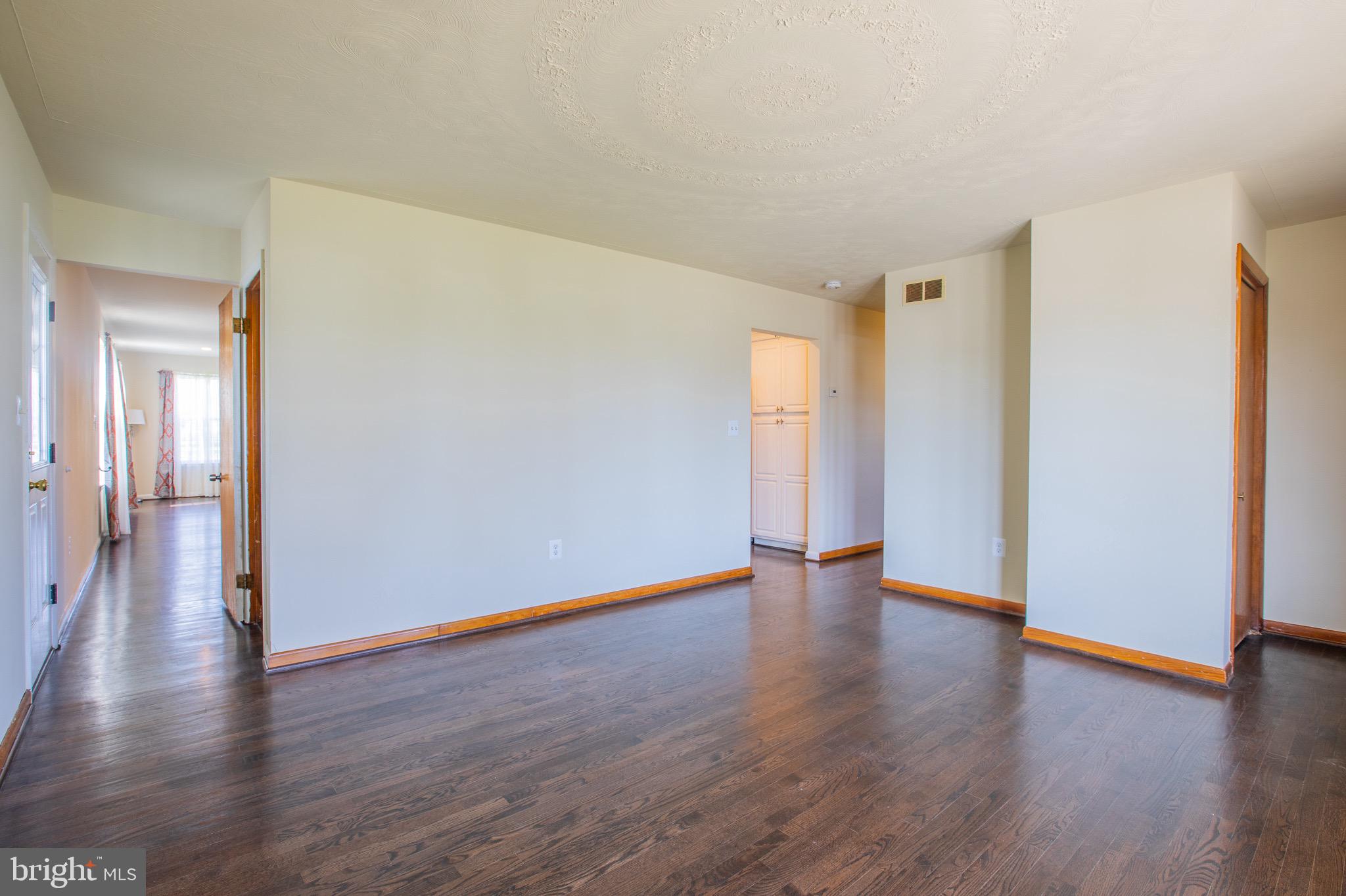 BROOKLYN PARK - Residential Lease