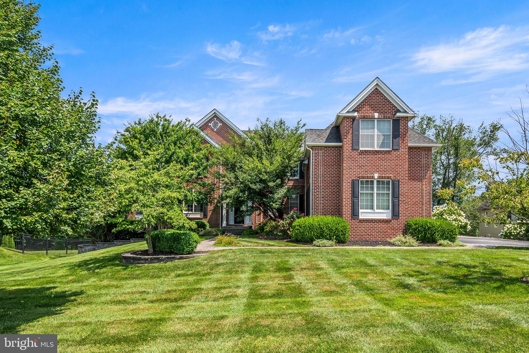 ESTS AT CHADDS FORD - Residential