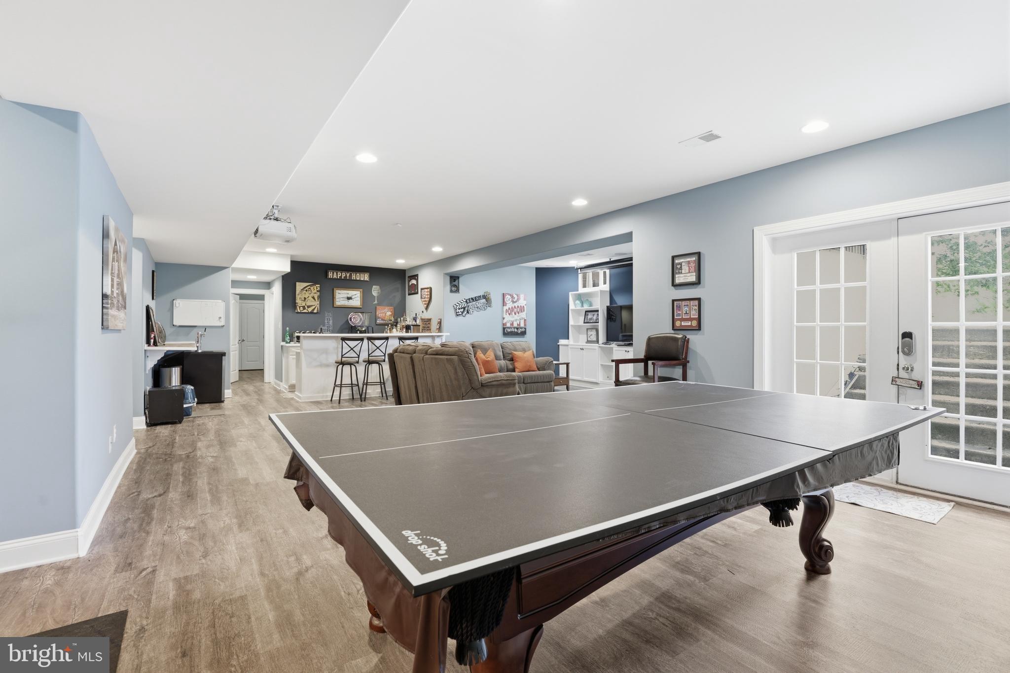 WILLOW OAKS - Residential