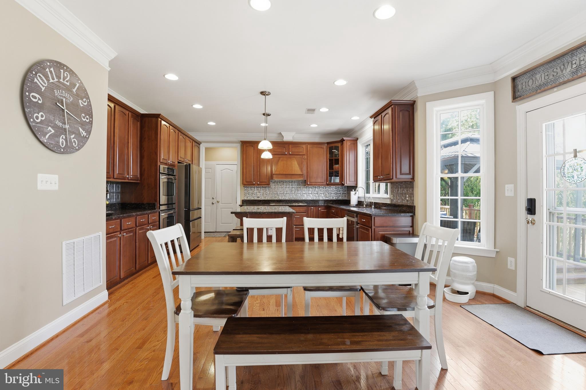 WILLOW OAKS - Residential
