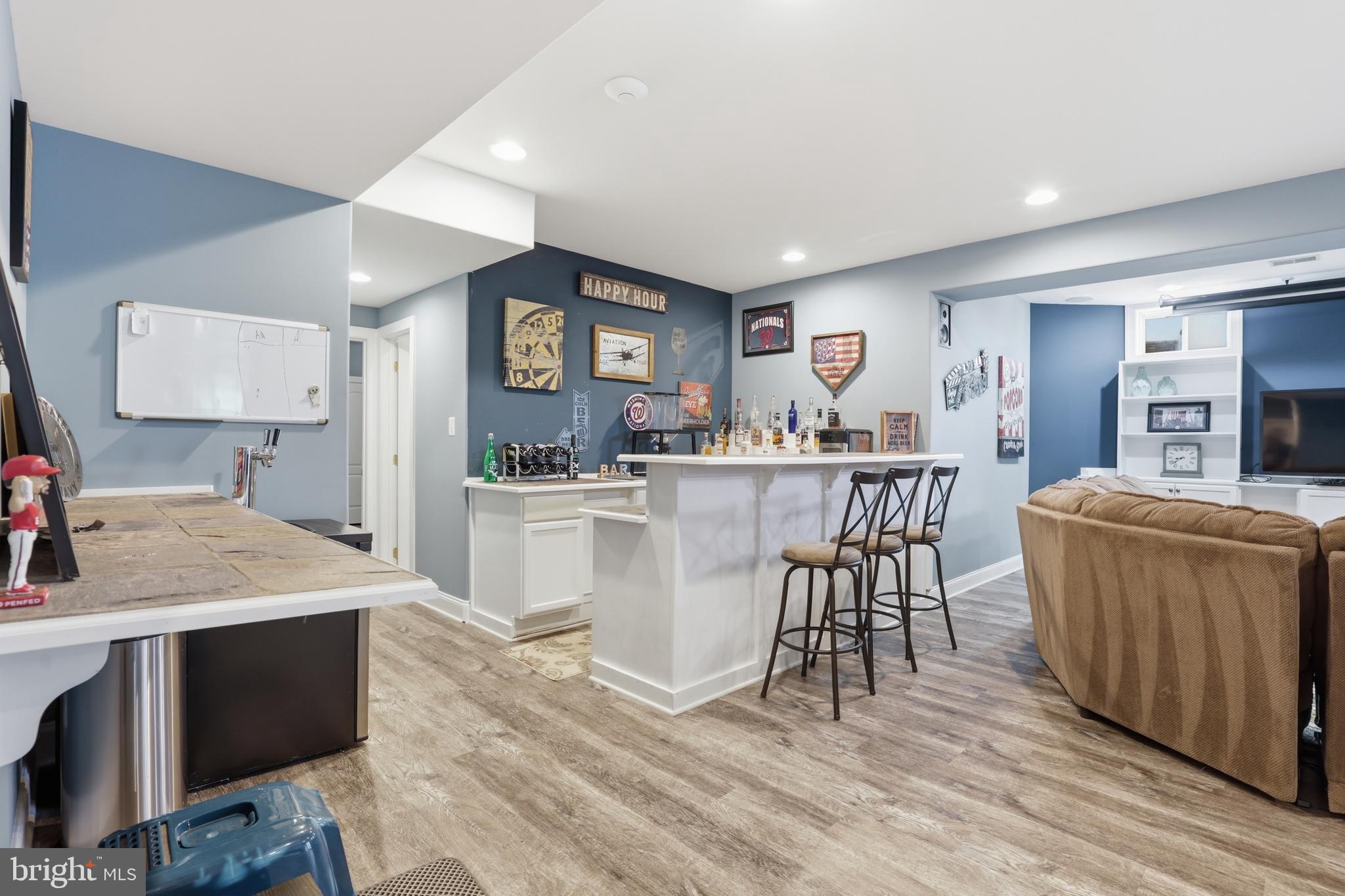 WILLOW OAKS - Residential