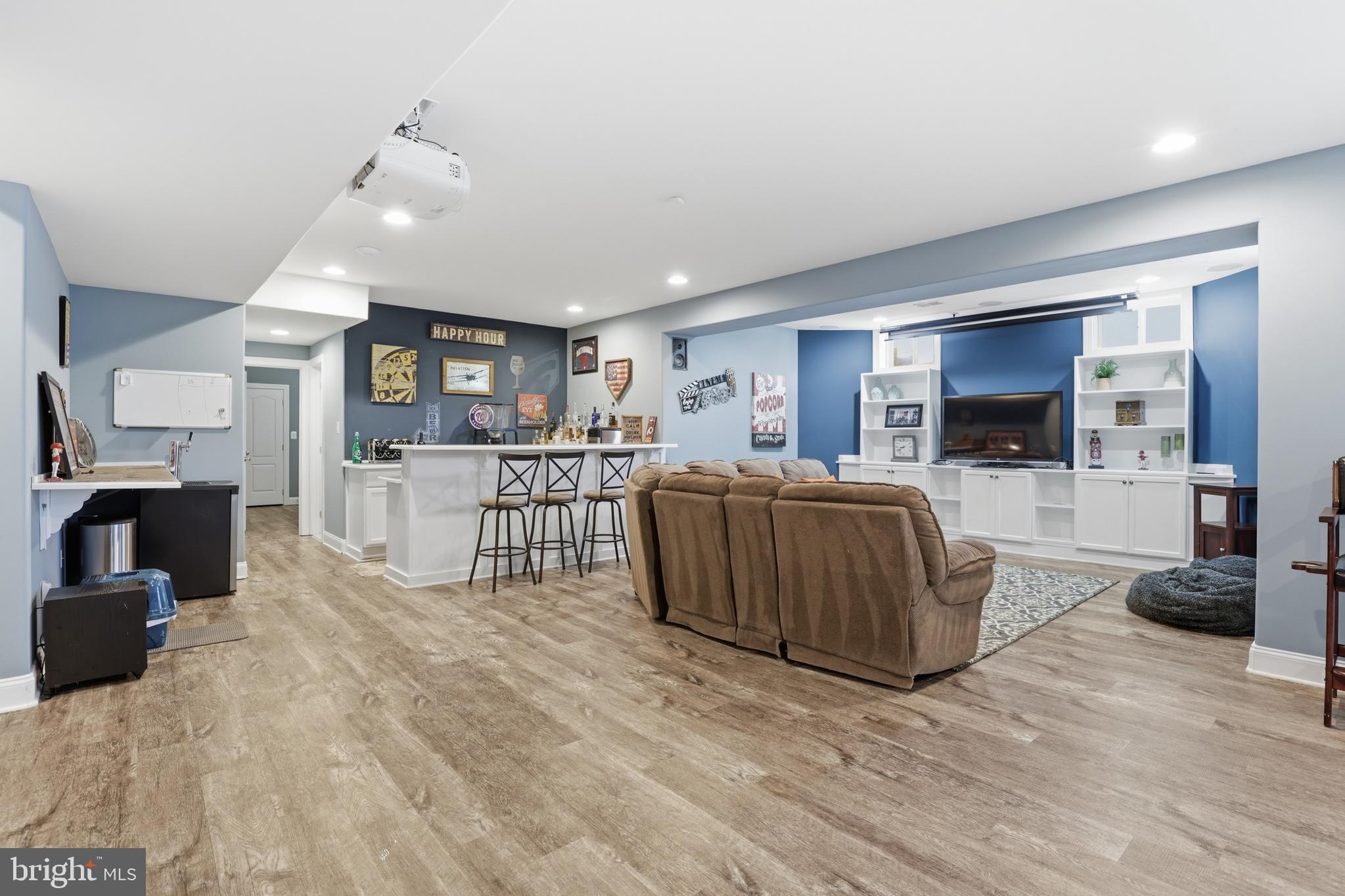 WILLOW OAKS - Residential
