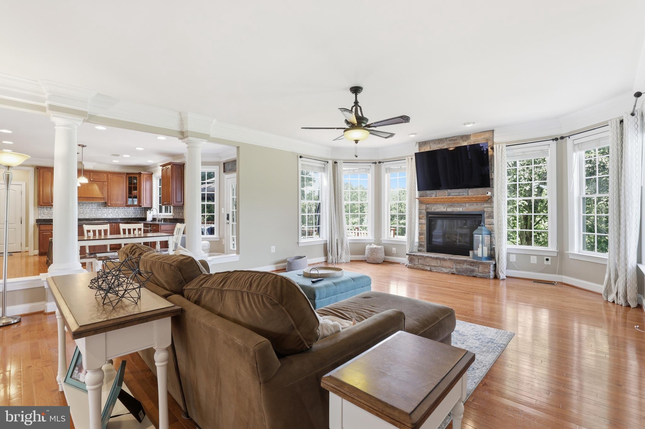 WILLOW OAKS - Residential