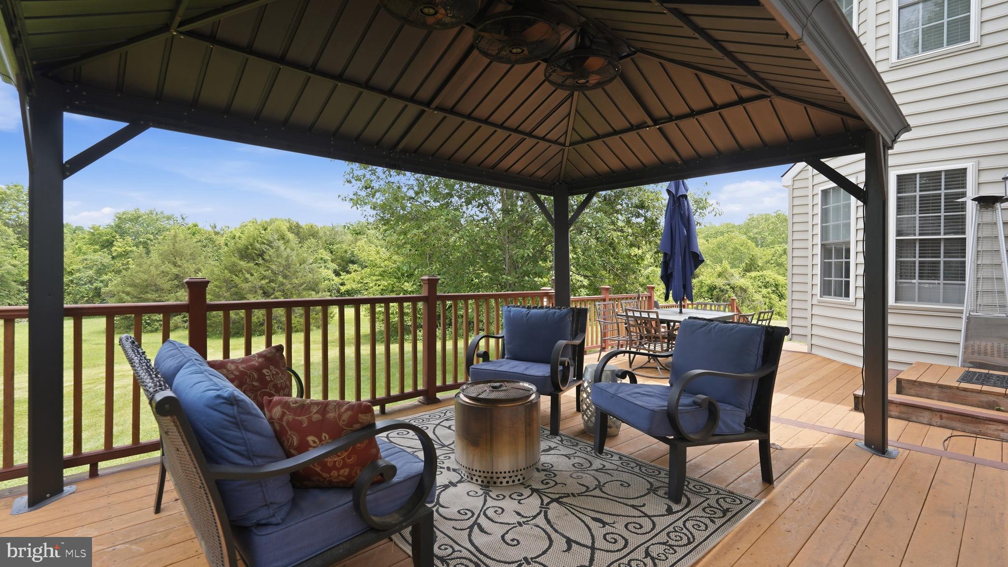 WILLOW OAKS - Residential
