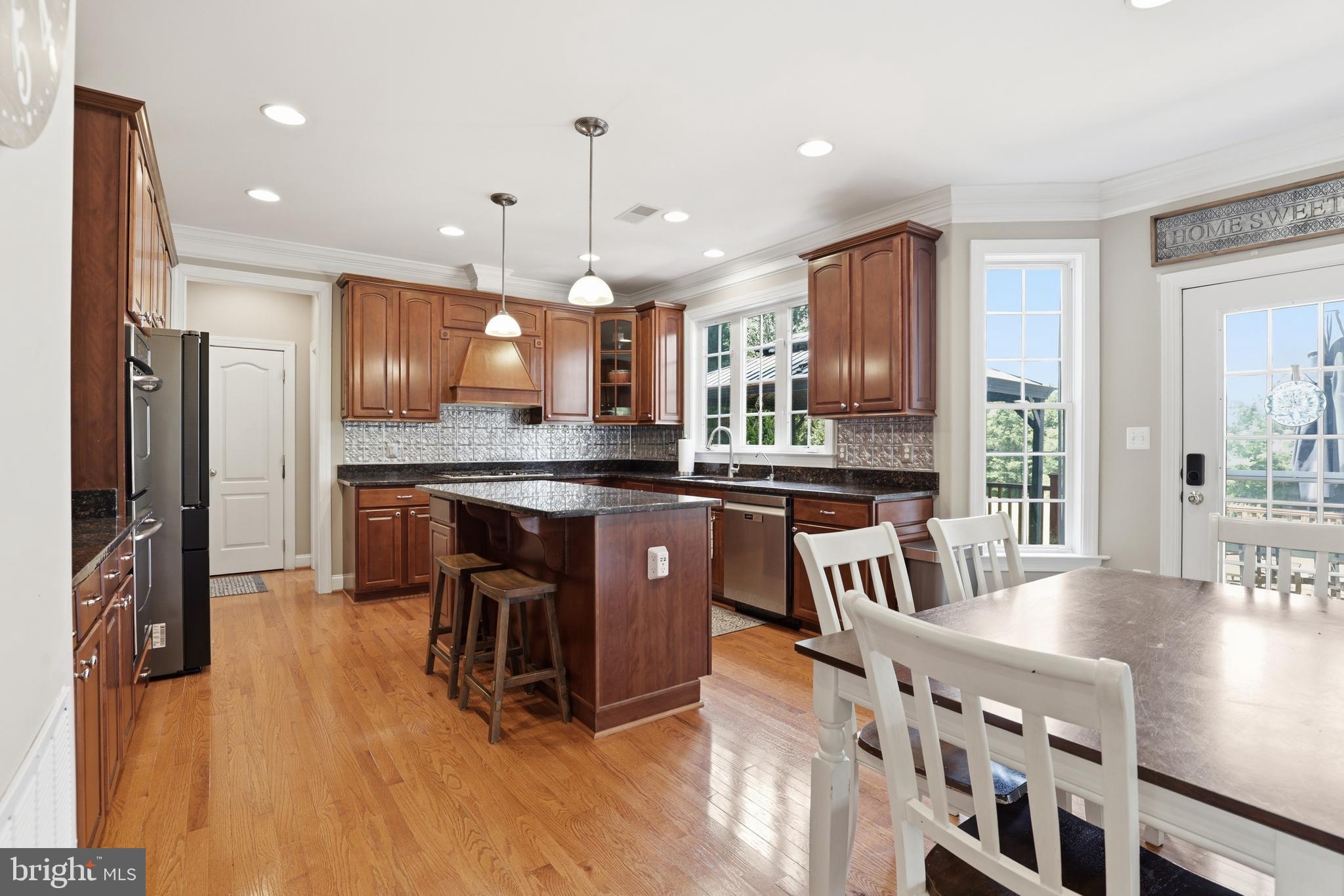 WILLOW OAKS - Residential
