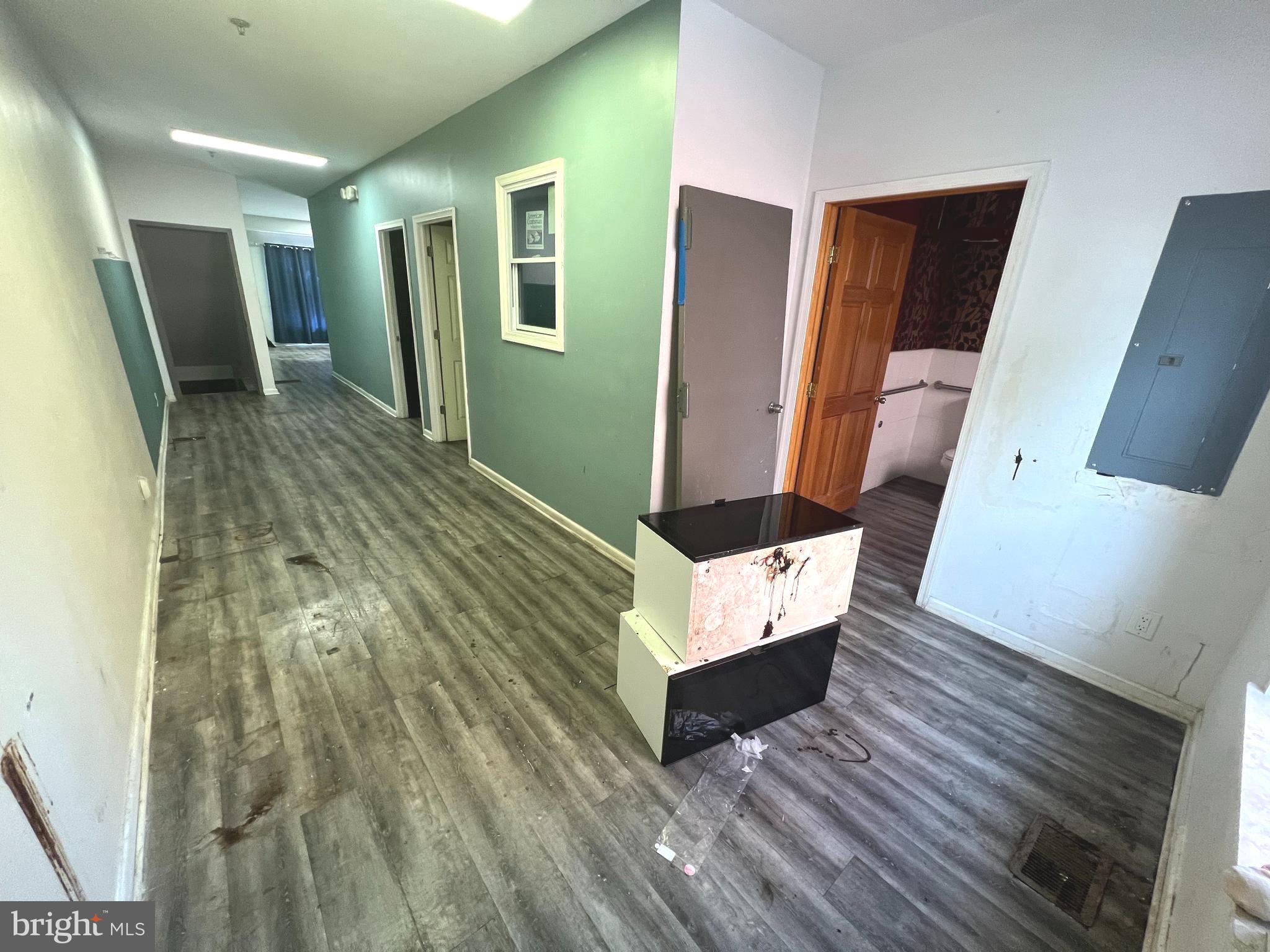 SPRING GARDEN - Commercial Lease