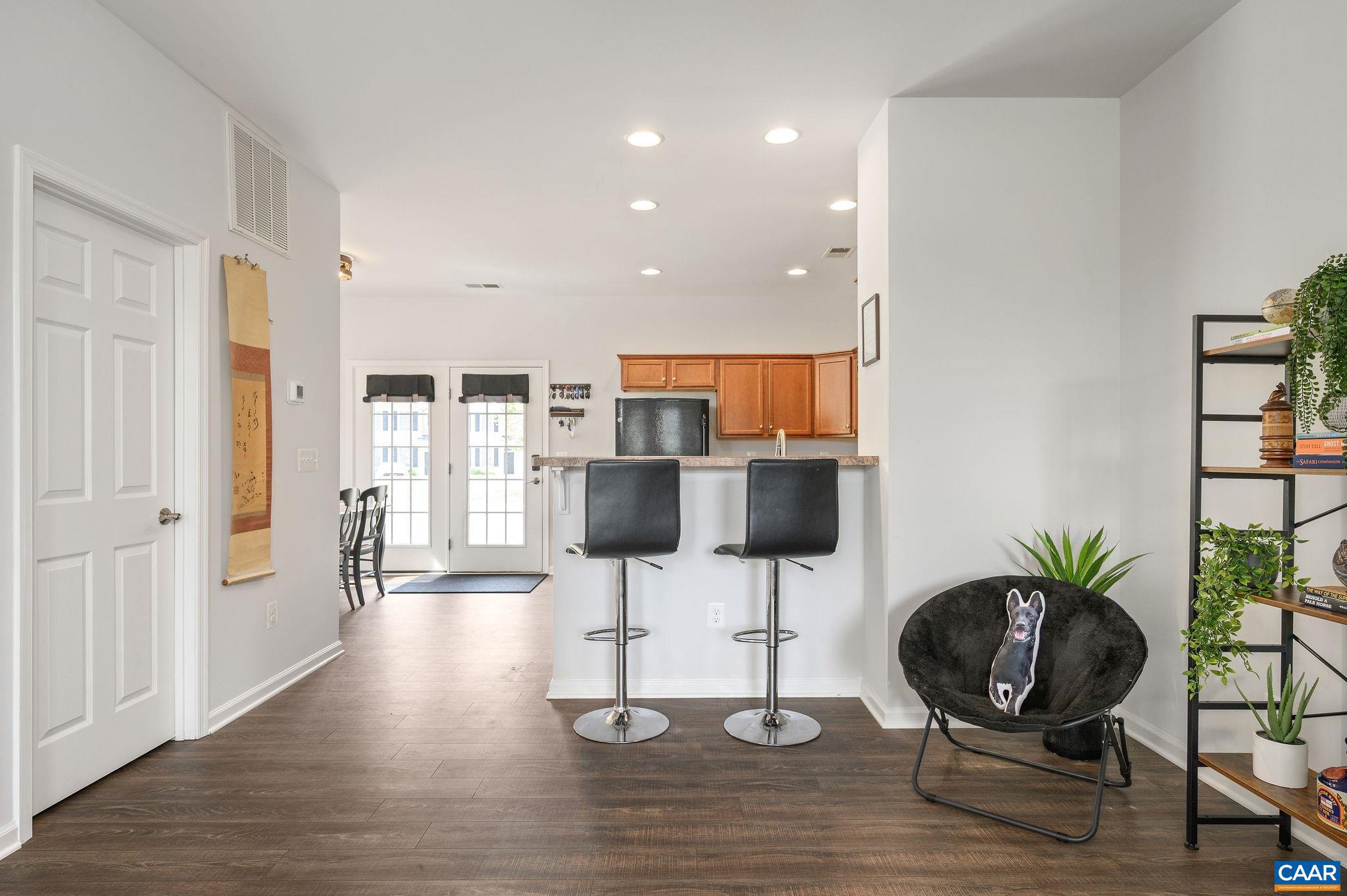 SYCAMORE SQUARE - Residential