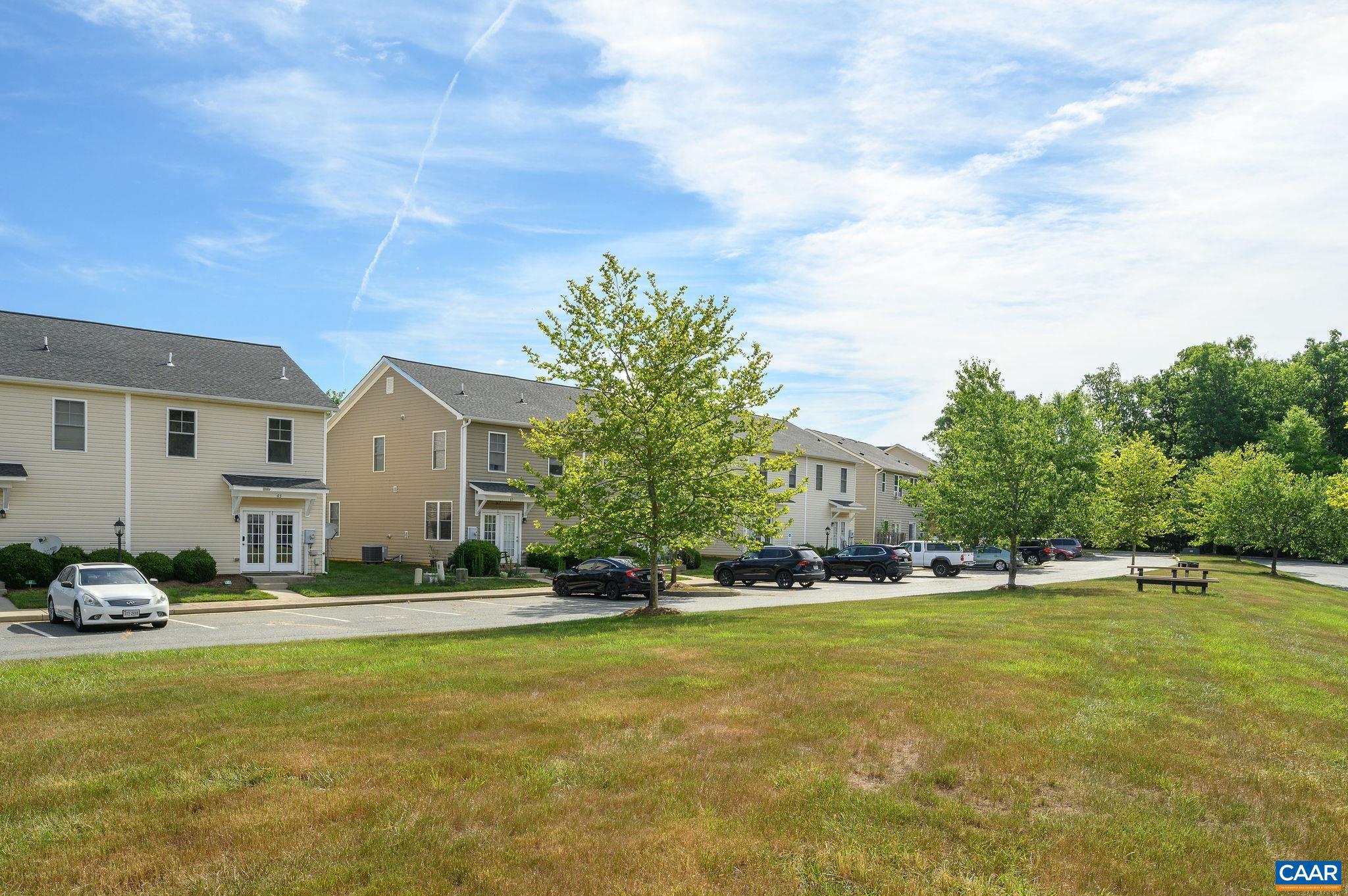 SYCAMORE SQUARE - Residential