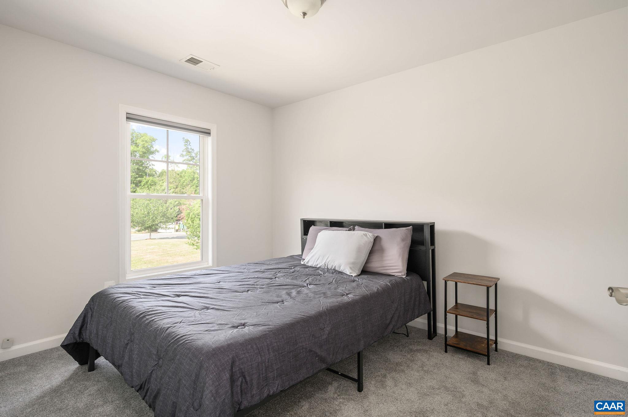 SYCAMORE SQUARE - Residential