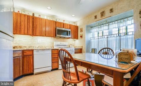WESTOVER CROSSING - Residential