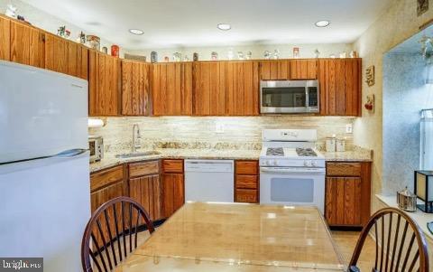 WESTOVER CROSSING - Residential