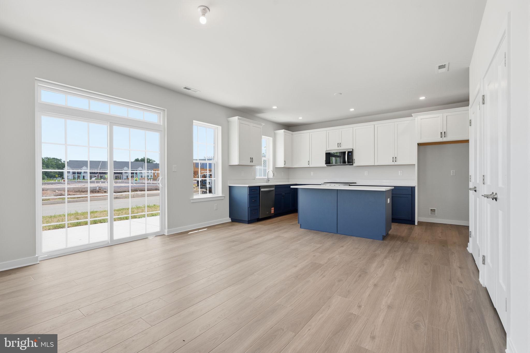 BRISTOL - Residential