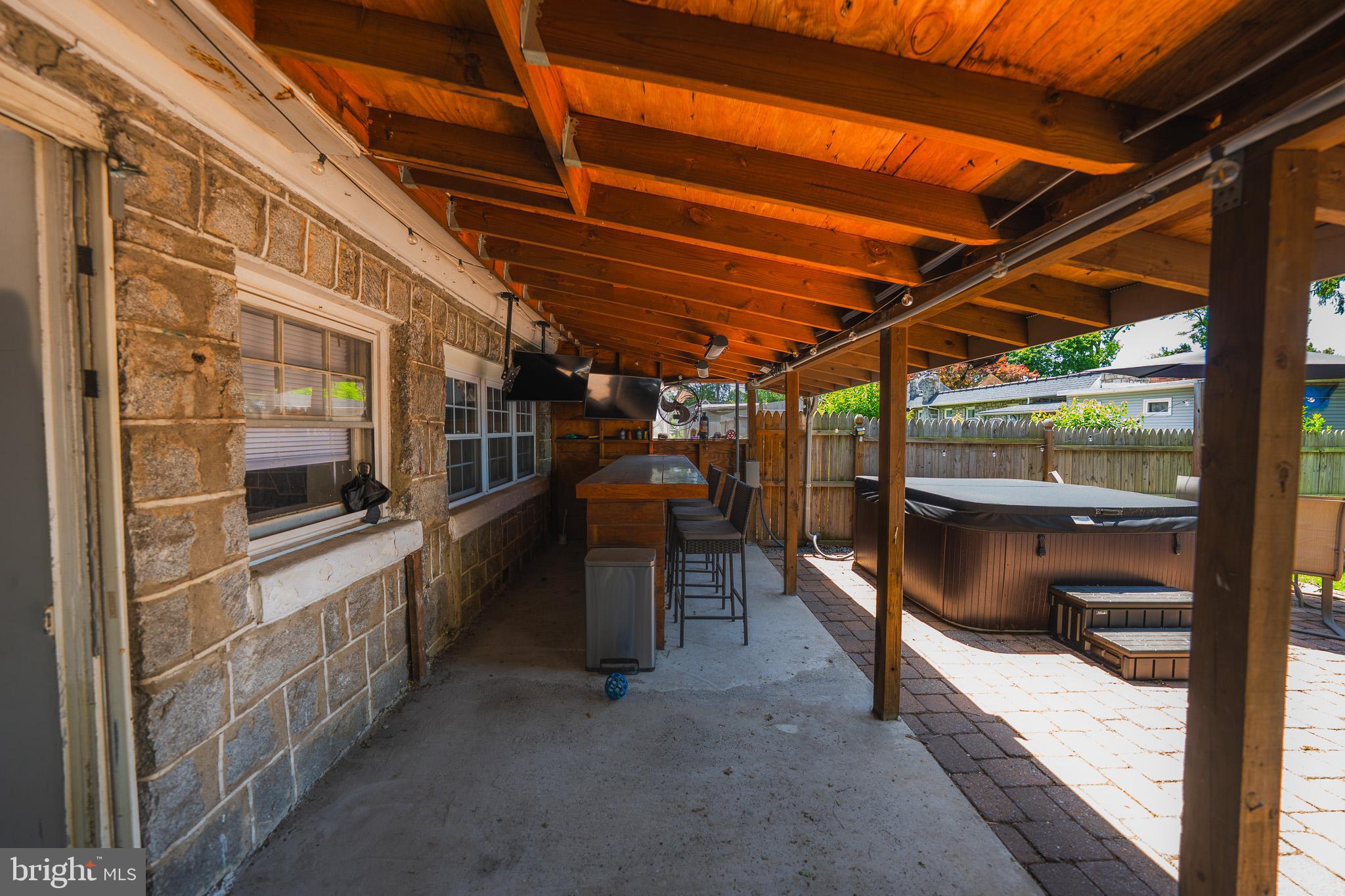 CROYDON ACRES - Residential