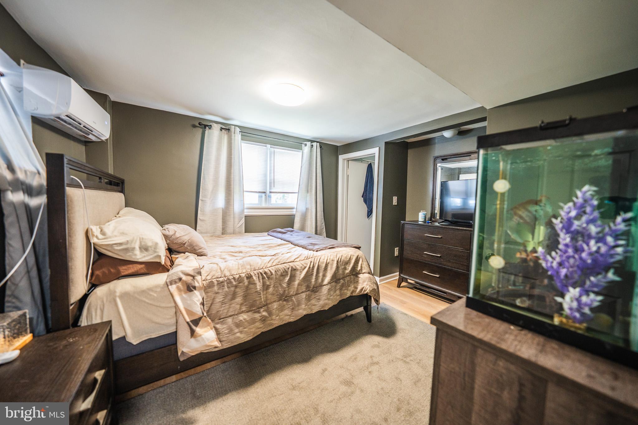 CROYDON ACRES - Residential