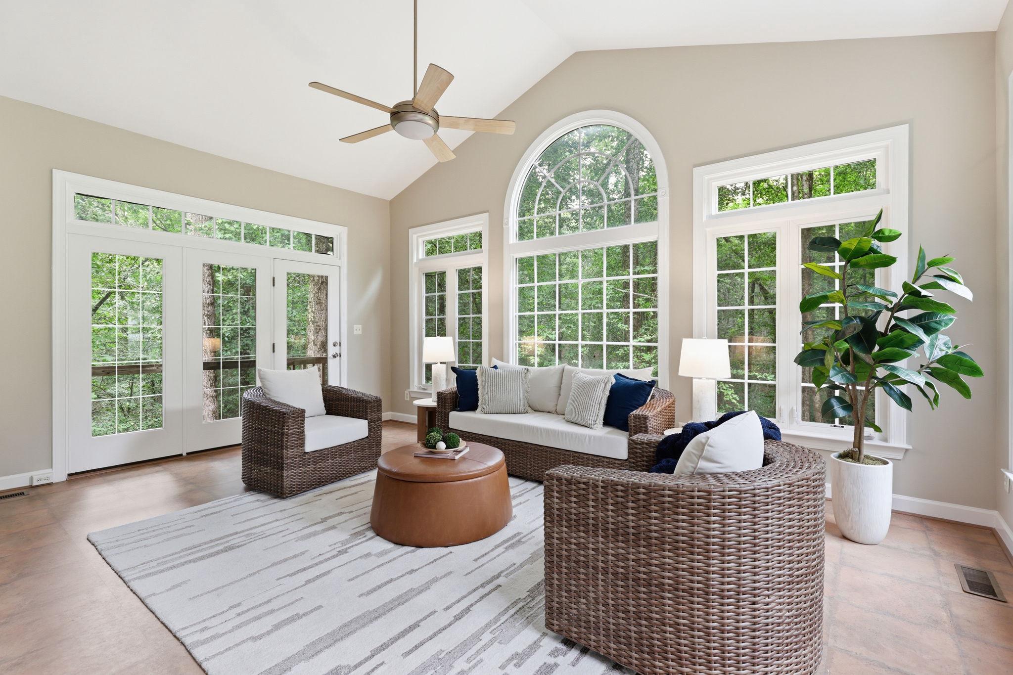 RIVER BEND - Residential