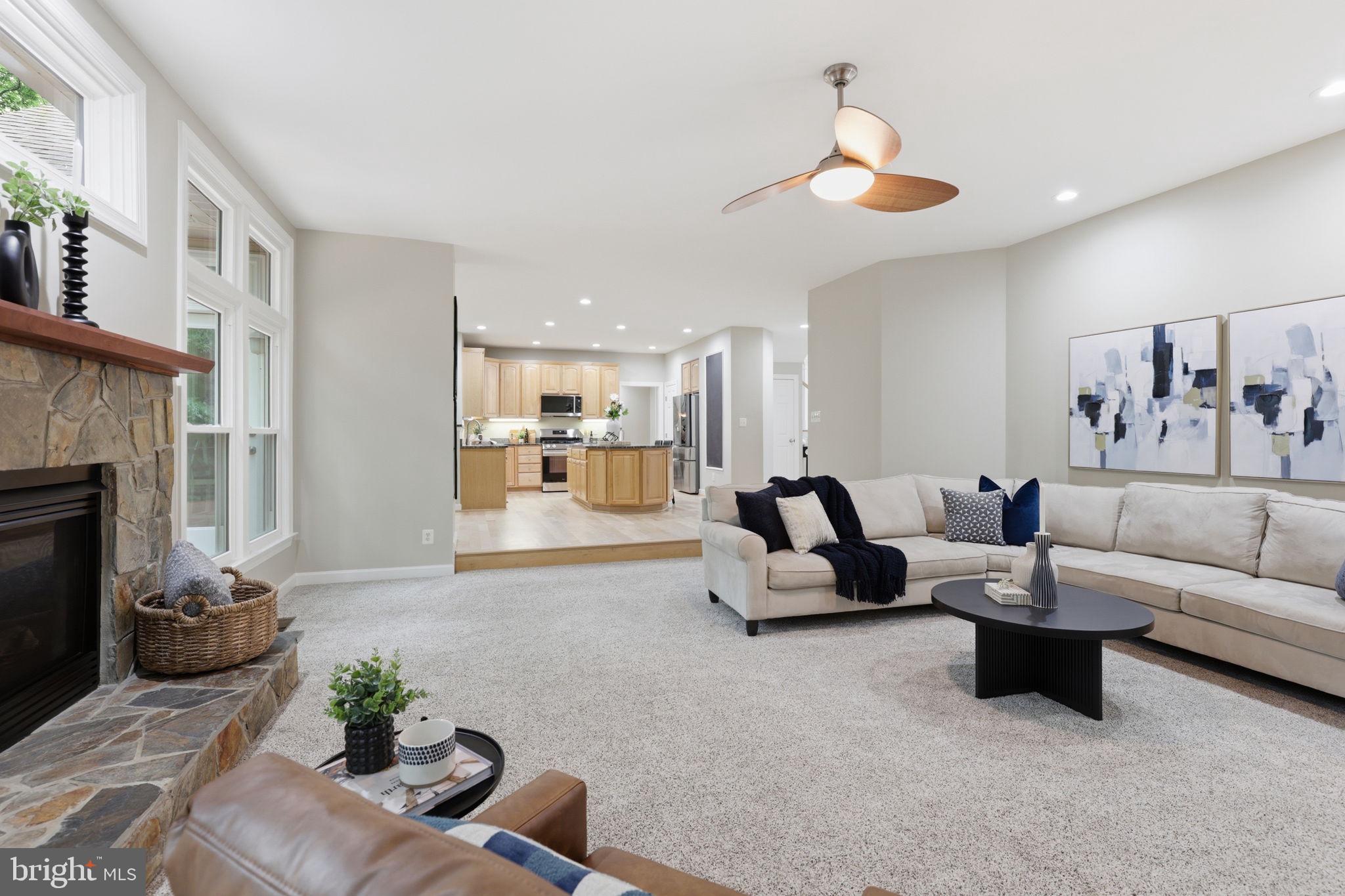RIVER BEND - Residential