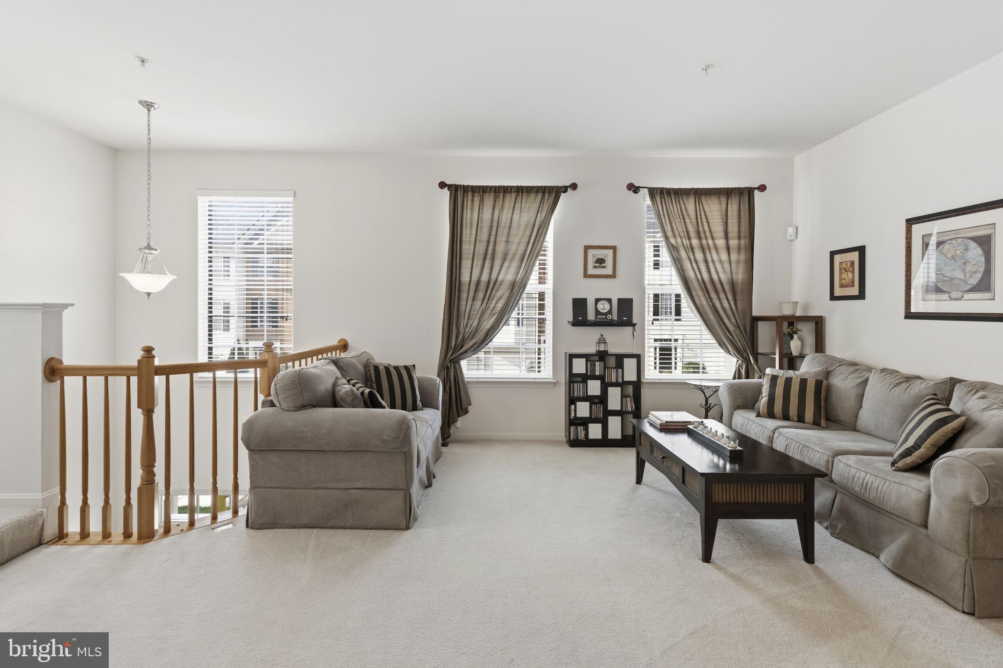 PINEY ORCHARD - Residential