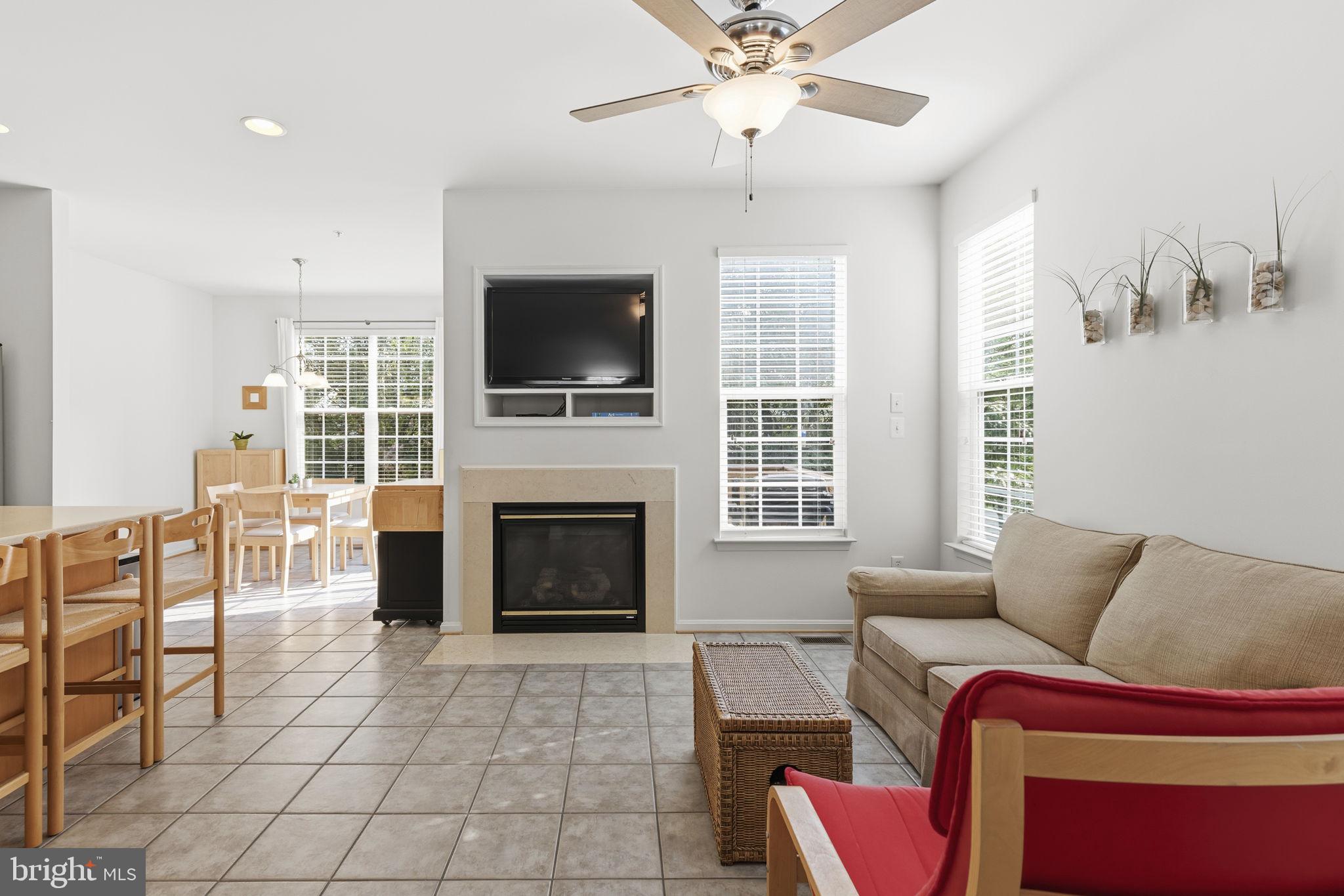 PINEY ORCHARD - Residential