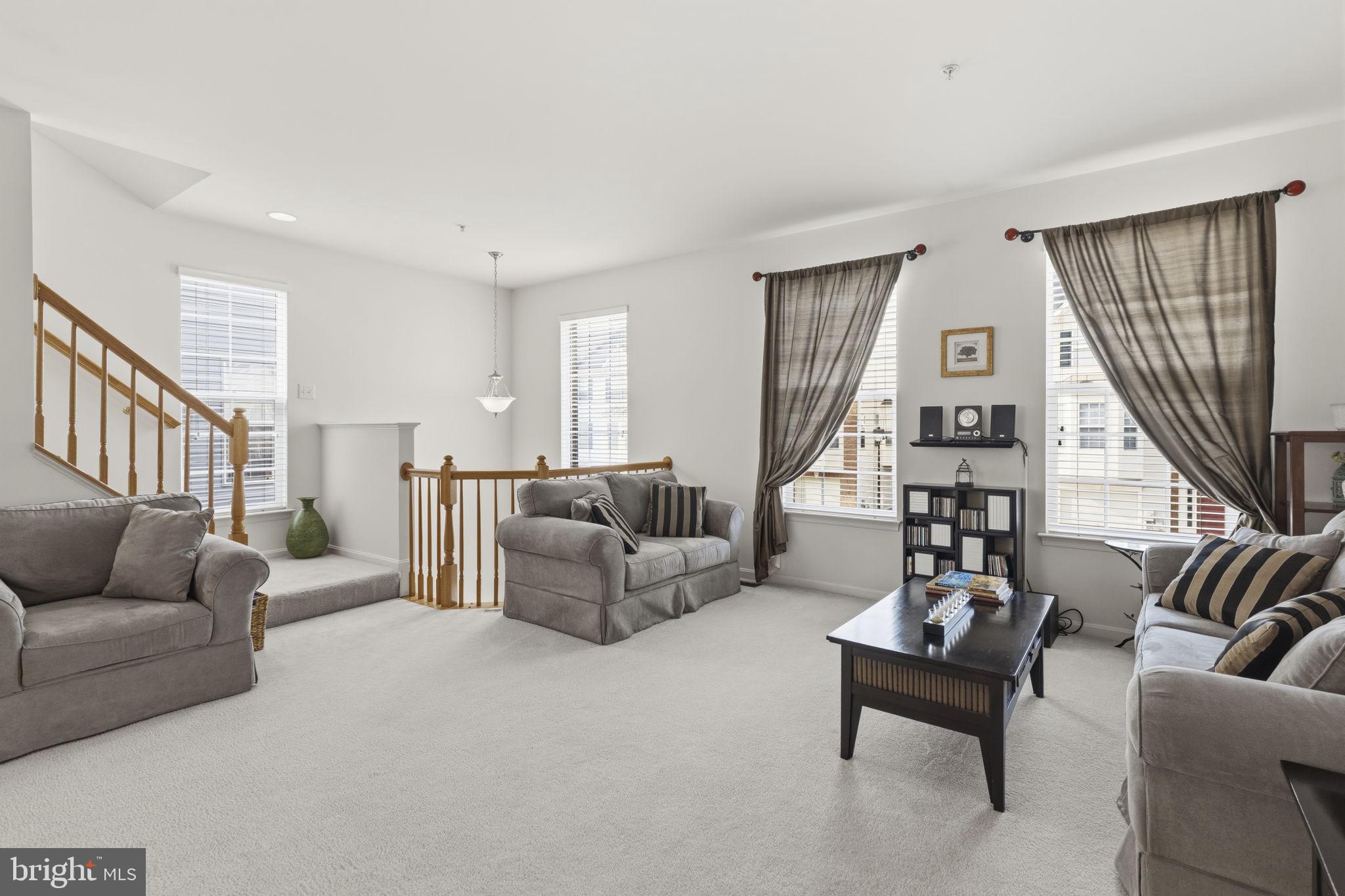 PINEY ORCHARD - Residential
