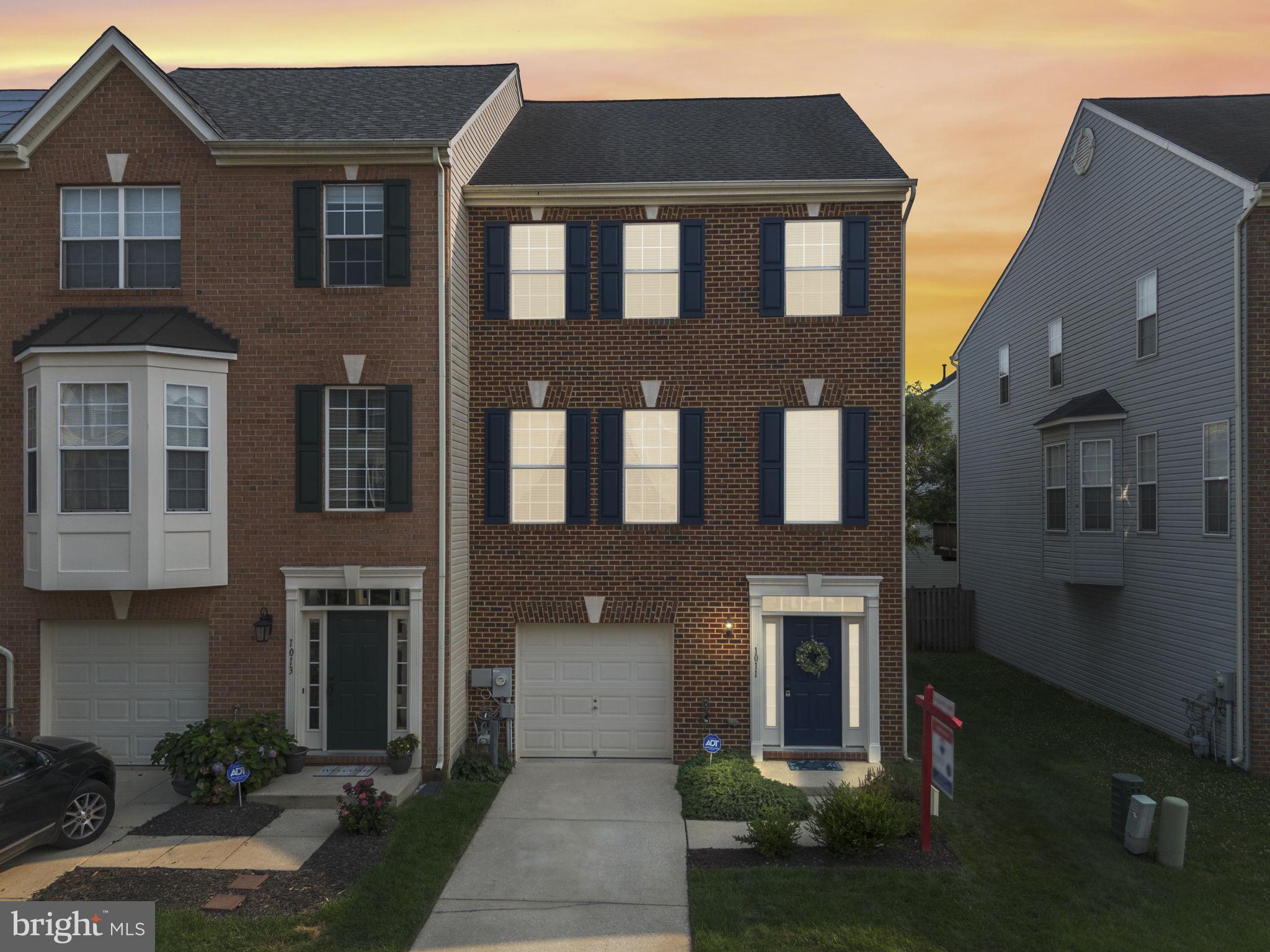 PINEY ORCHARD - Residential