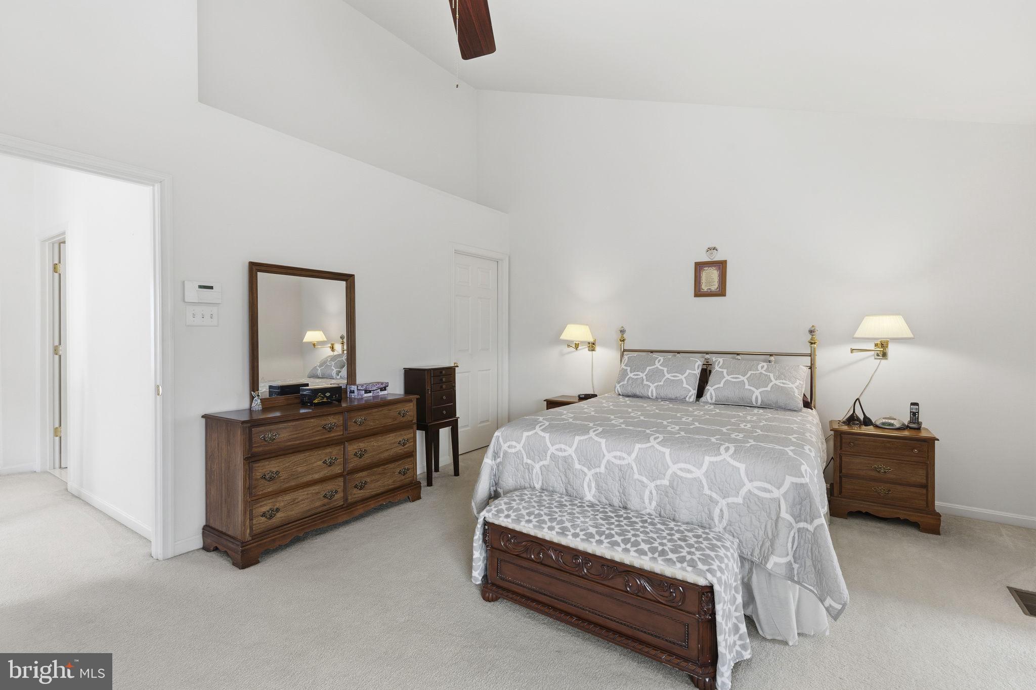PINEY ORCHARD - Residential