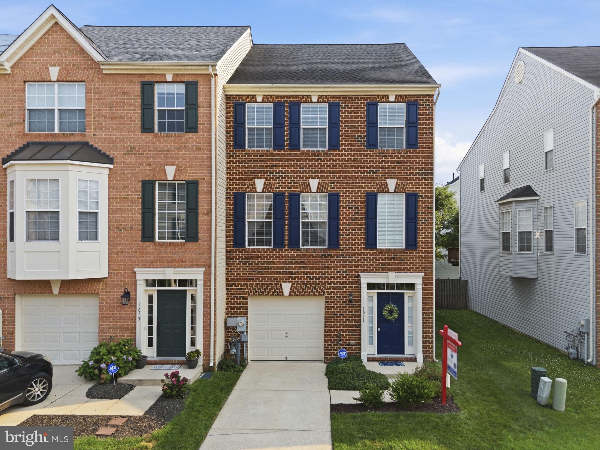 PINEY ORCHARD - Residential
