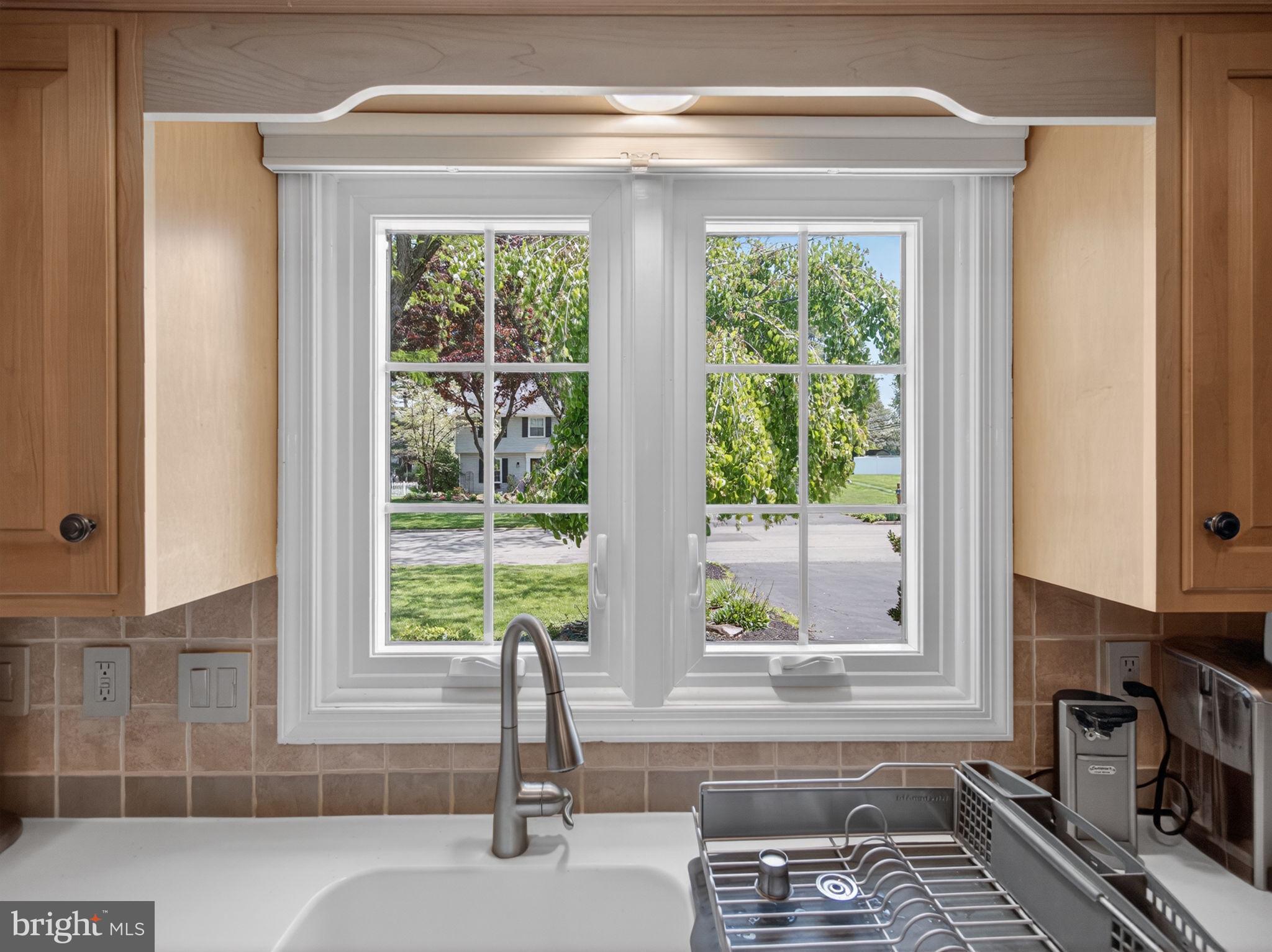 MEADOWBROOK - Residential