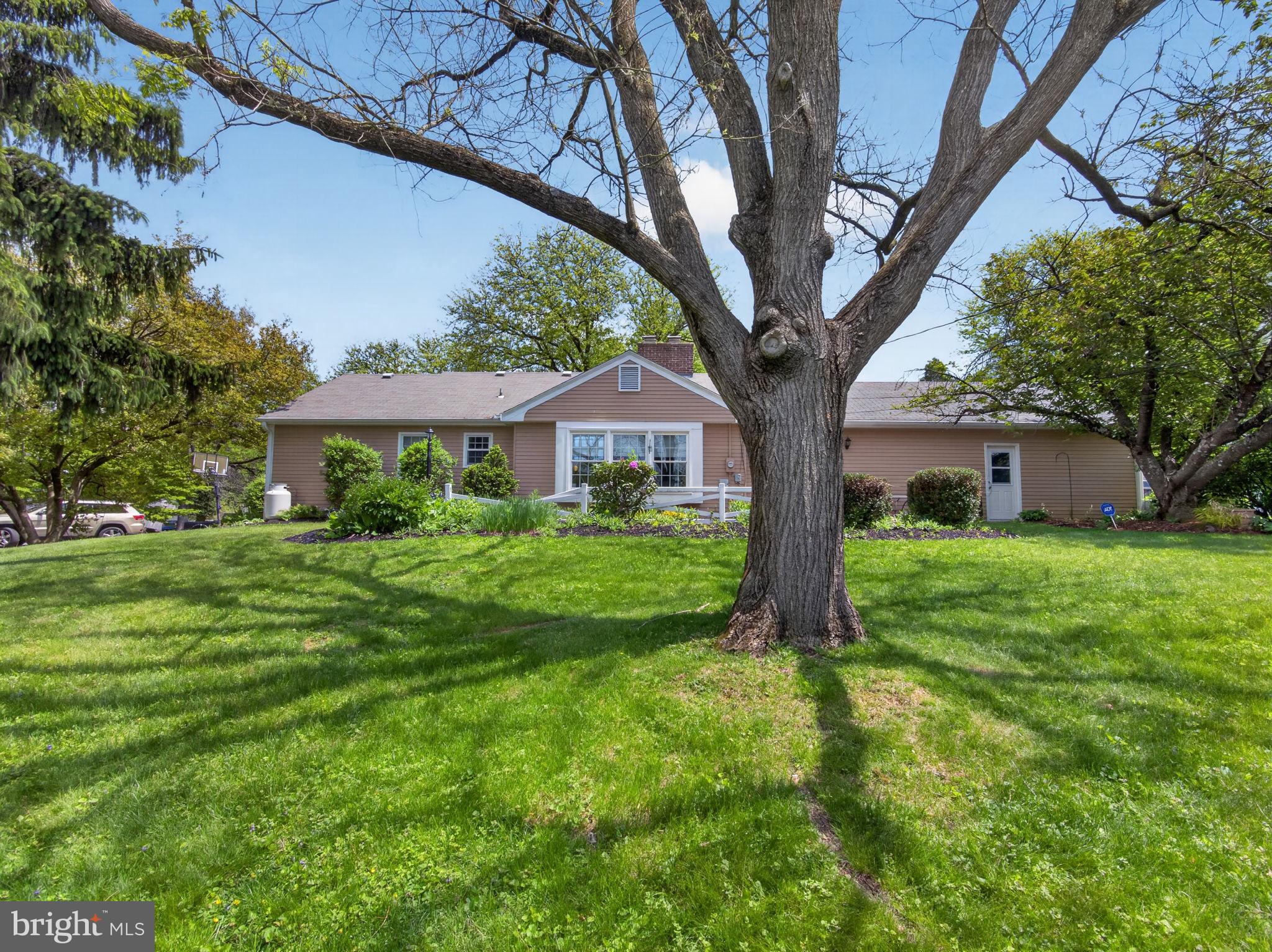 MEADOWBROOK - Residential