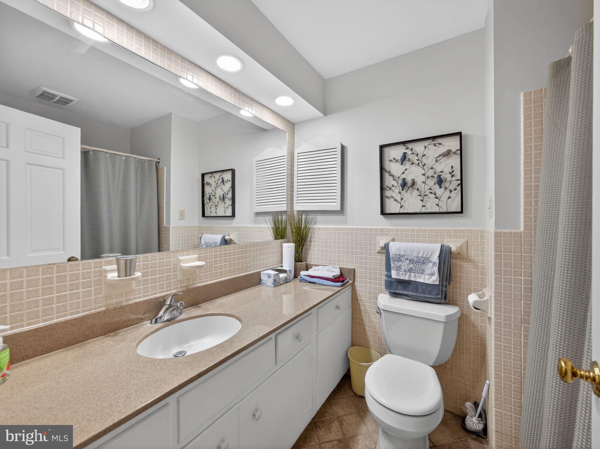 MEADOWBROOK - Residential