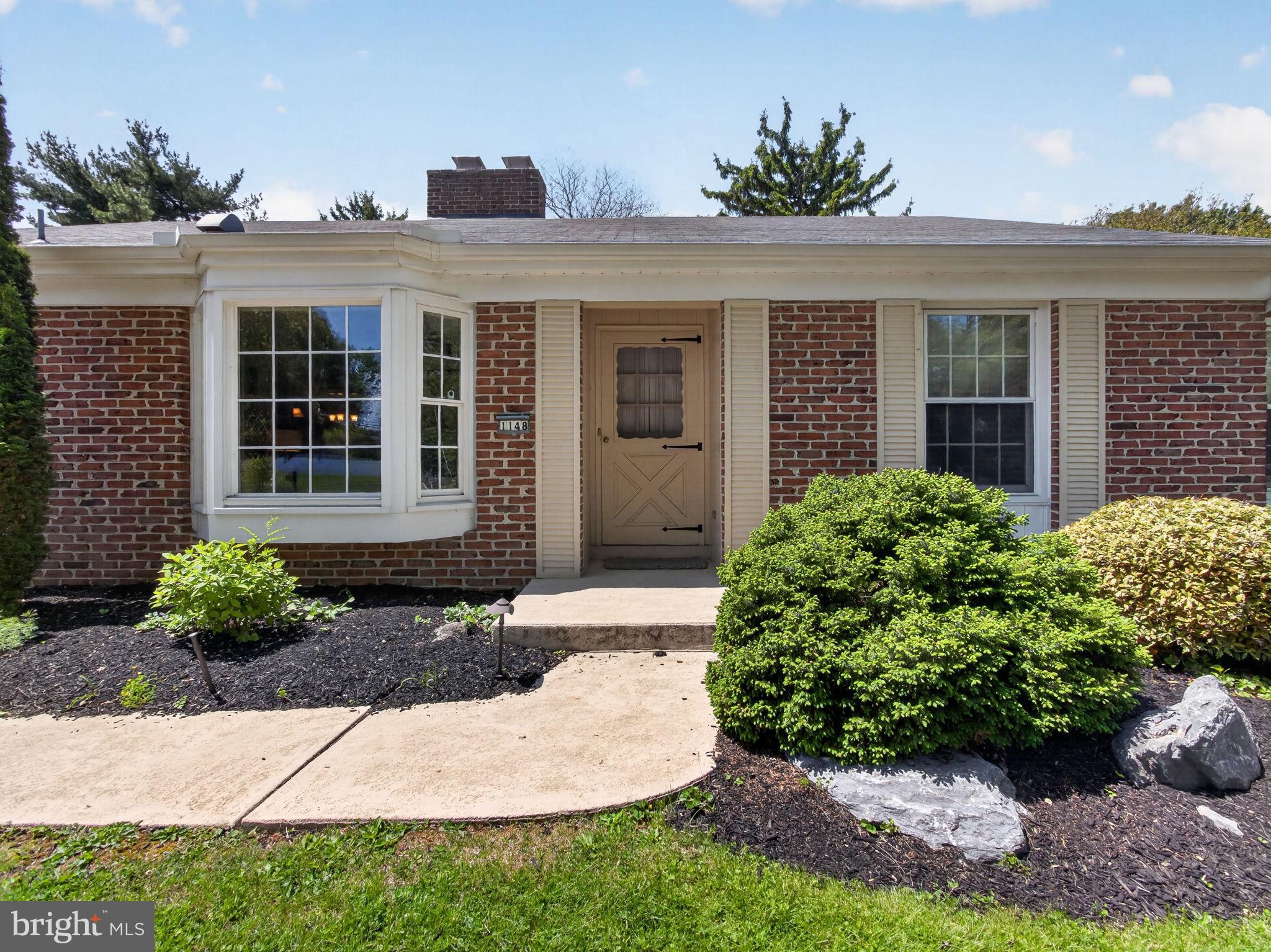 MEADOWBROOK - Residential
