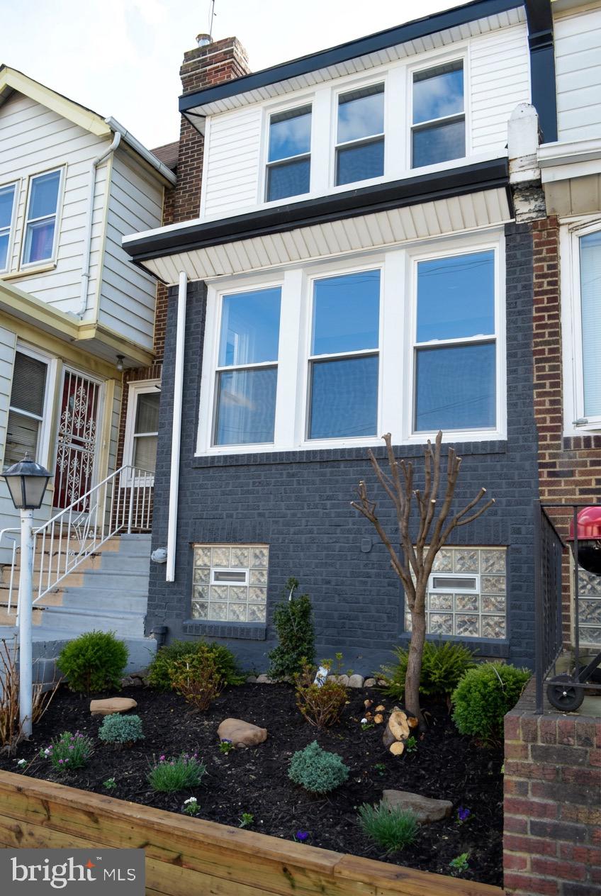 PHILADELPHIA (SOUTHWEST) - Residential Income