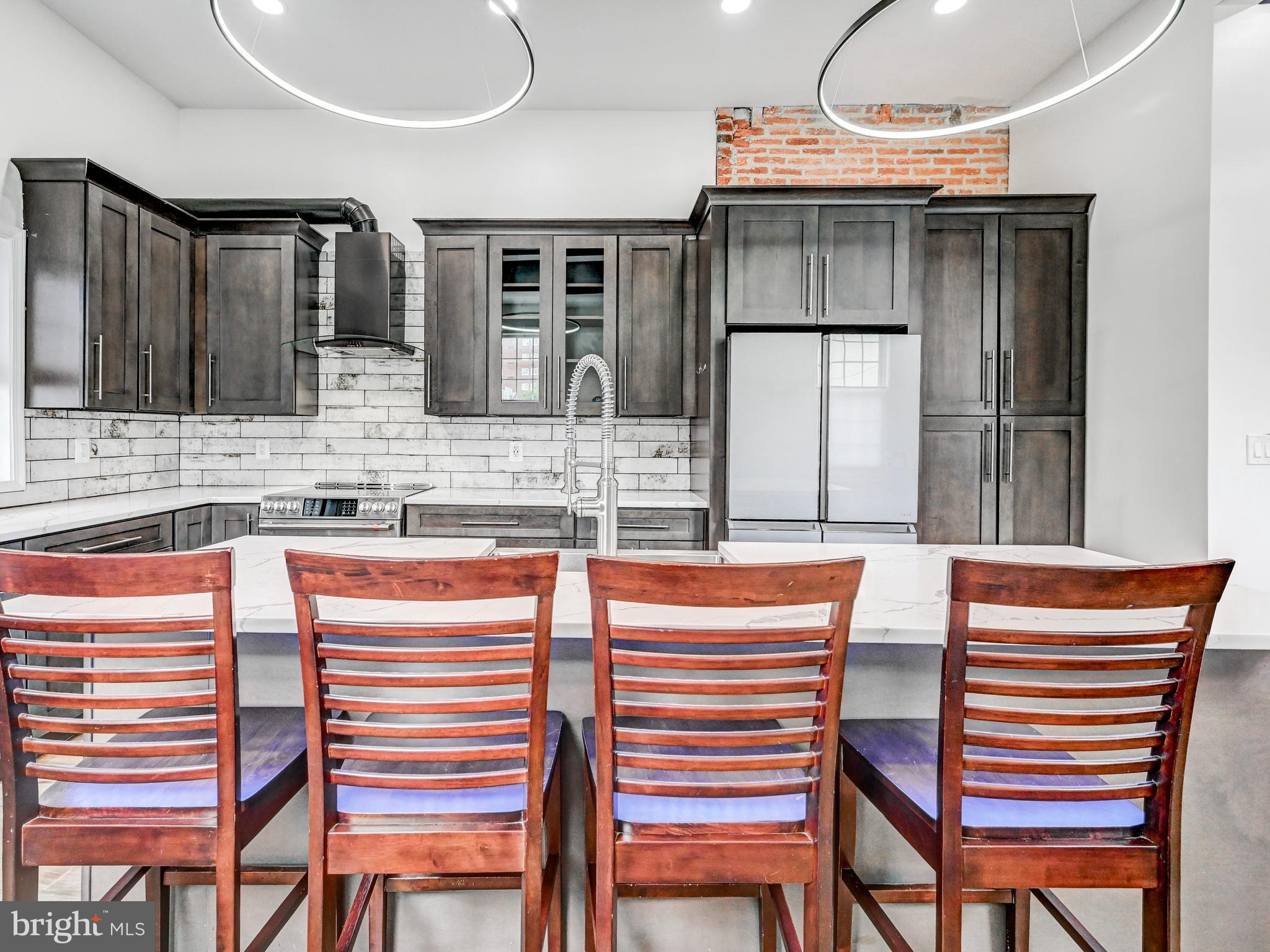 BUTCHERS HILL - Residential