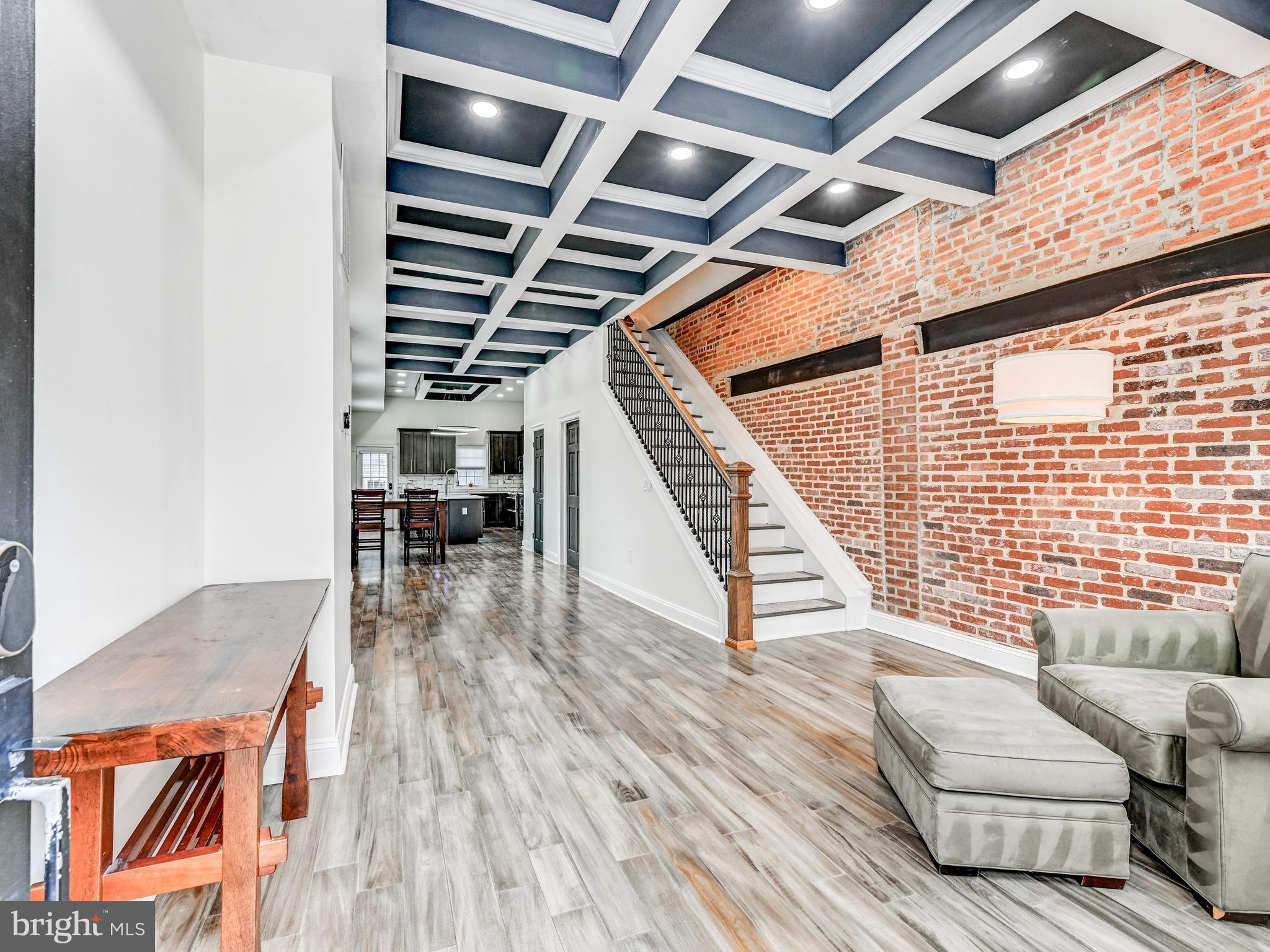 BUTCHERS HILL - Residential
