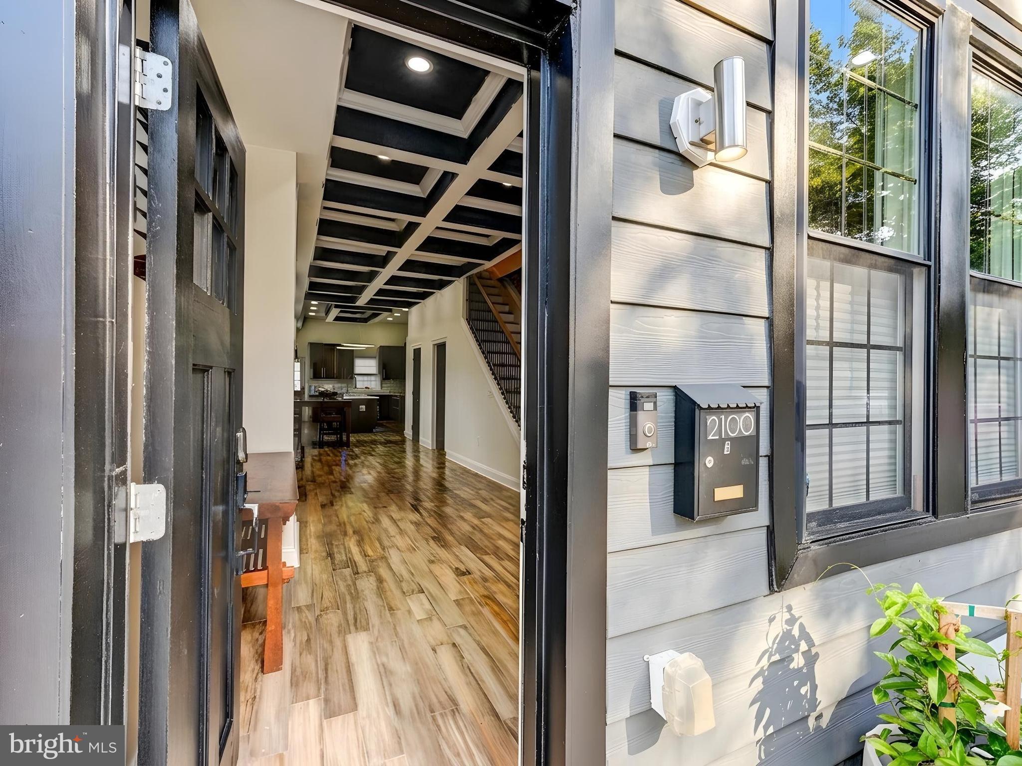 BUTCHERS HILL - Residential