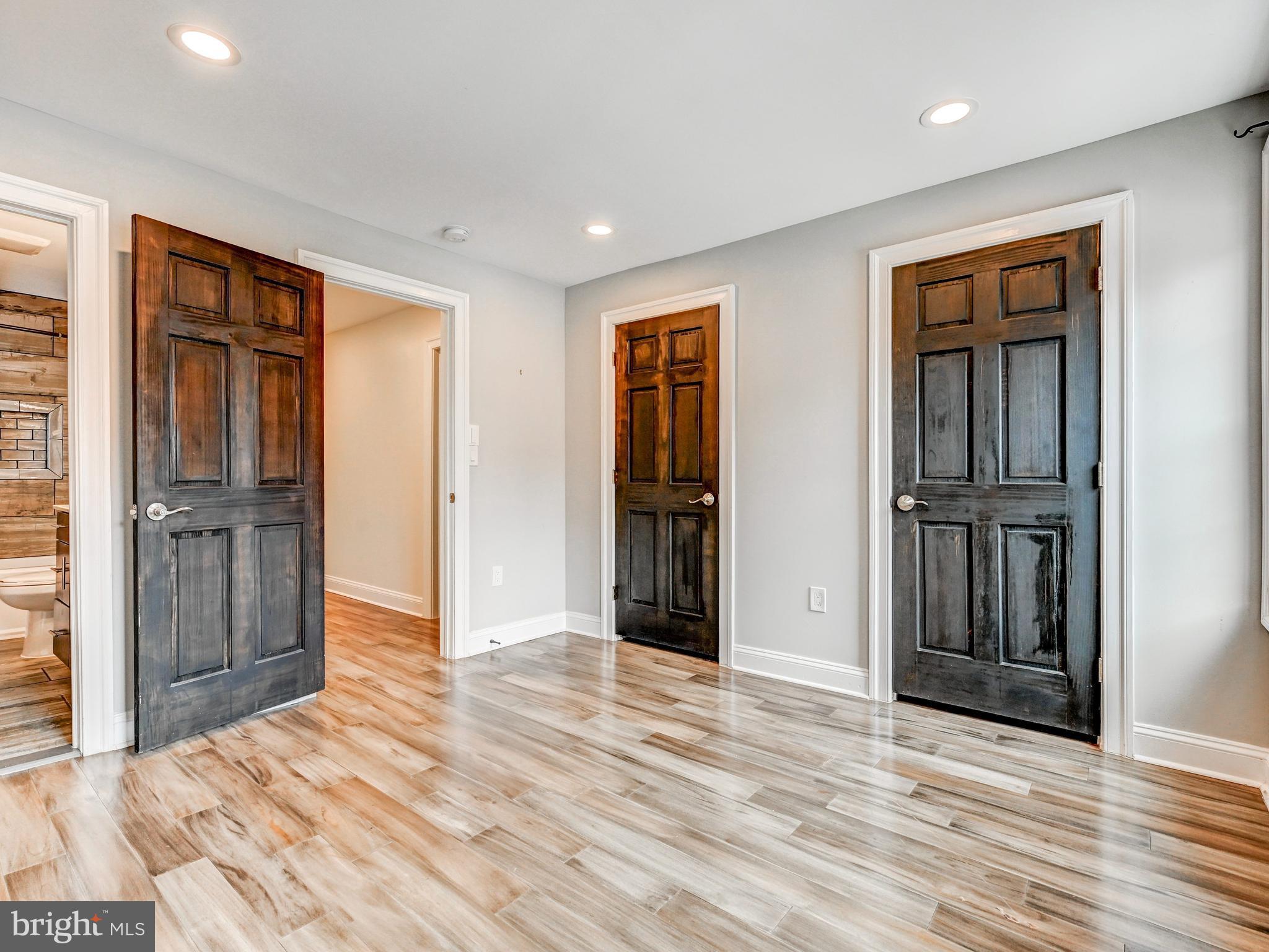 BUTCHERS HILL - Residential